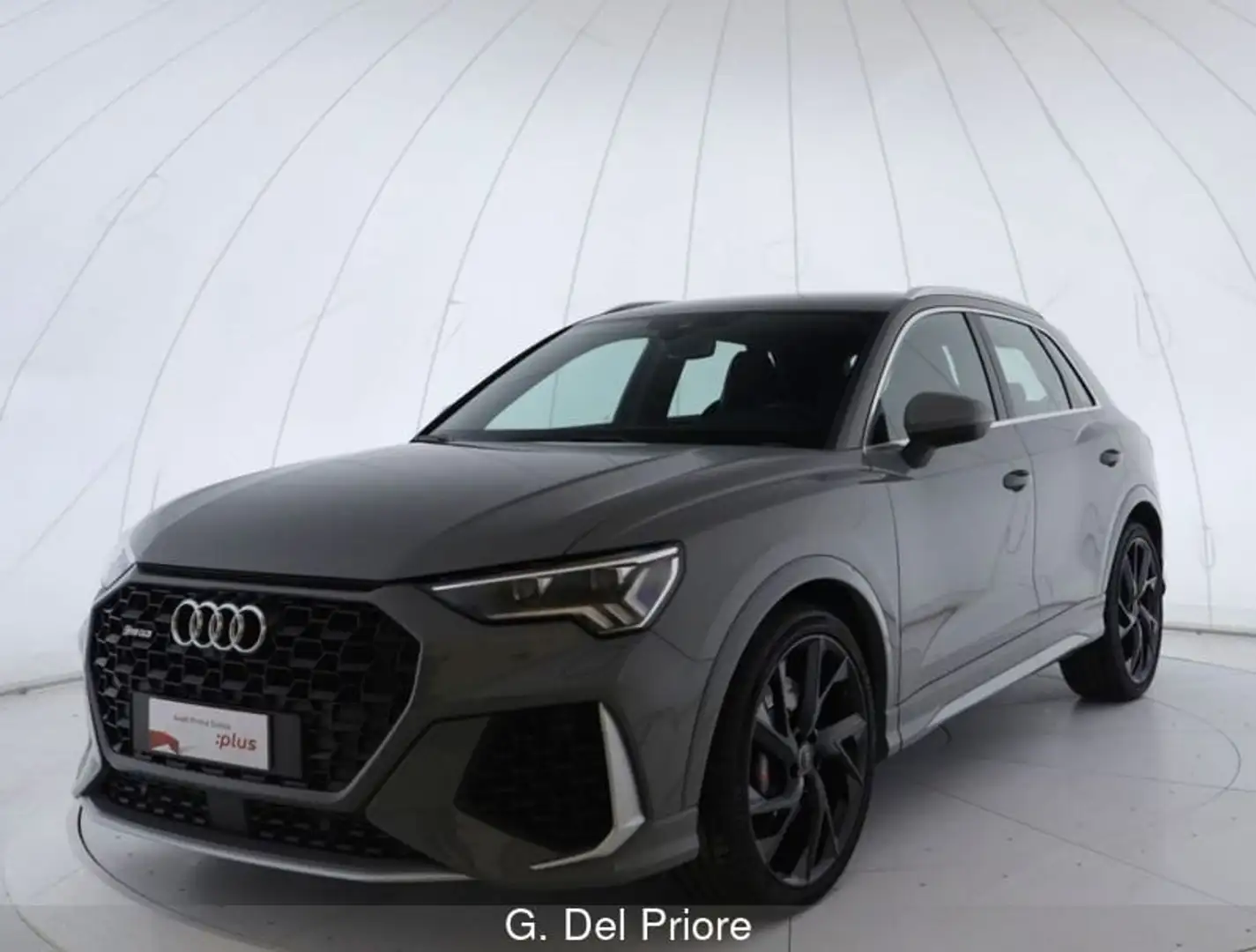 Audi RS Q3 RS  quattro S tronic Šedá - 1
