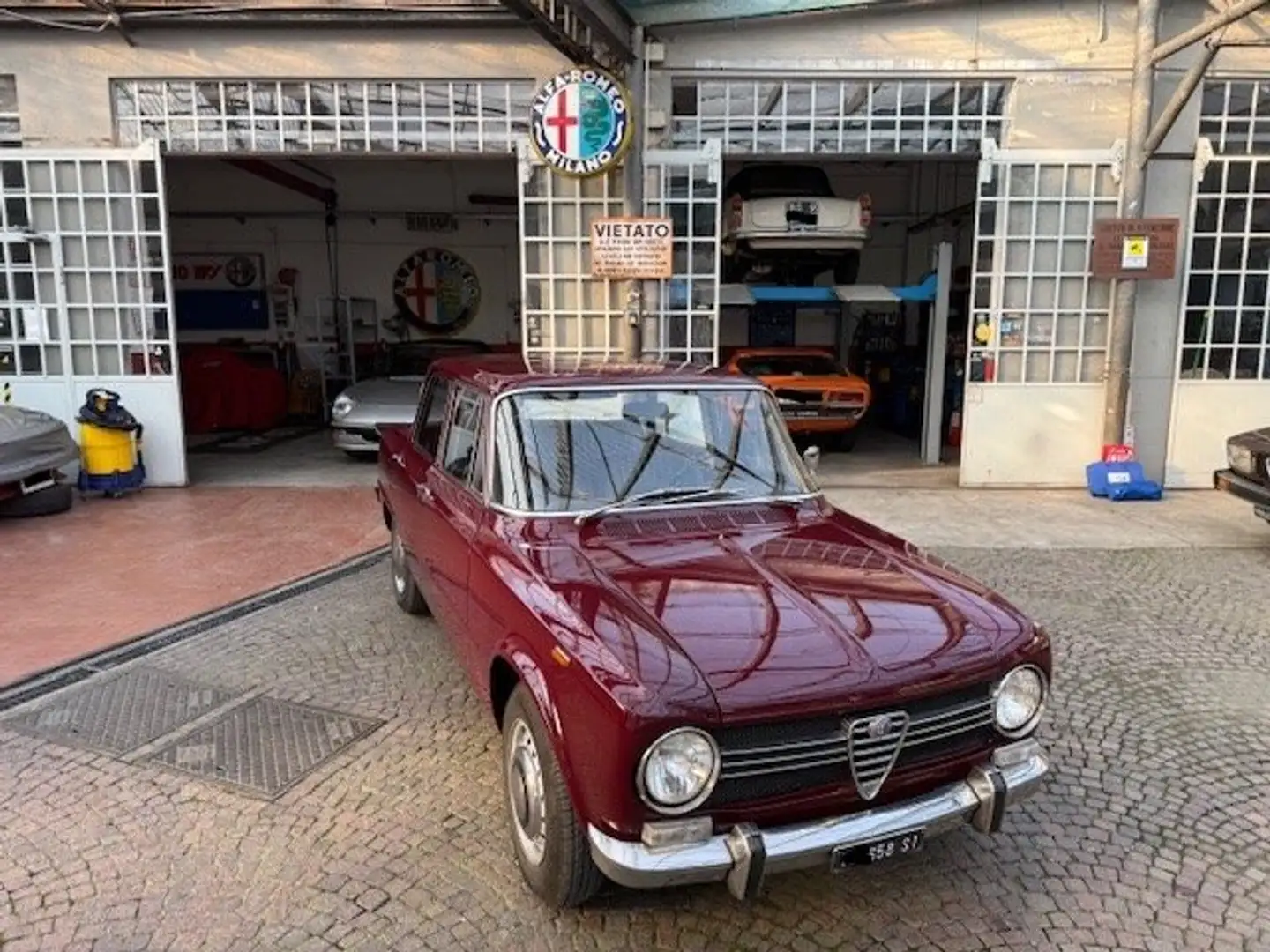 Alfa Romeo Giulia TI  1.3 Maro - 1