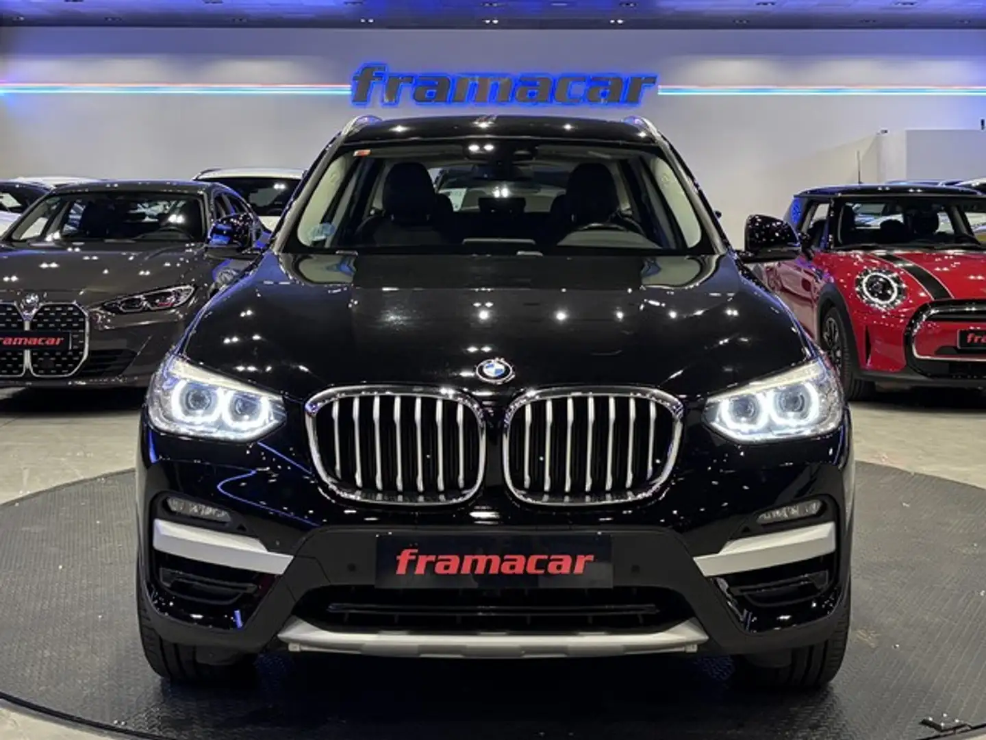 BMW X3 xDrive 20dA Noir - 2