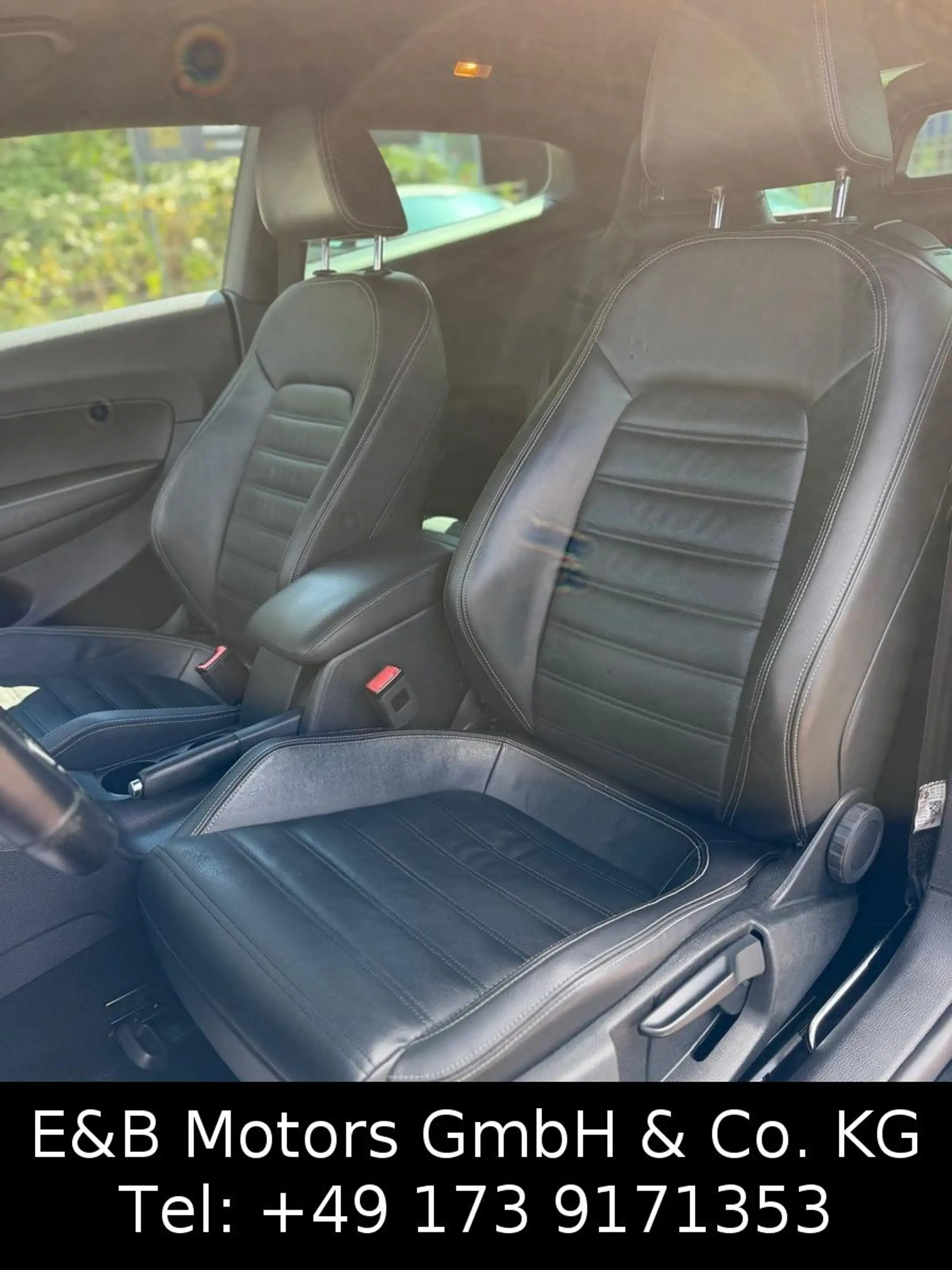 Volkswagen Scirocco 2.0 TDI DSG/154KW — photo 9