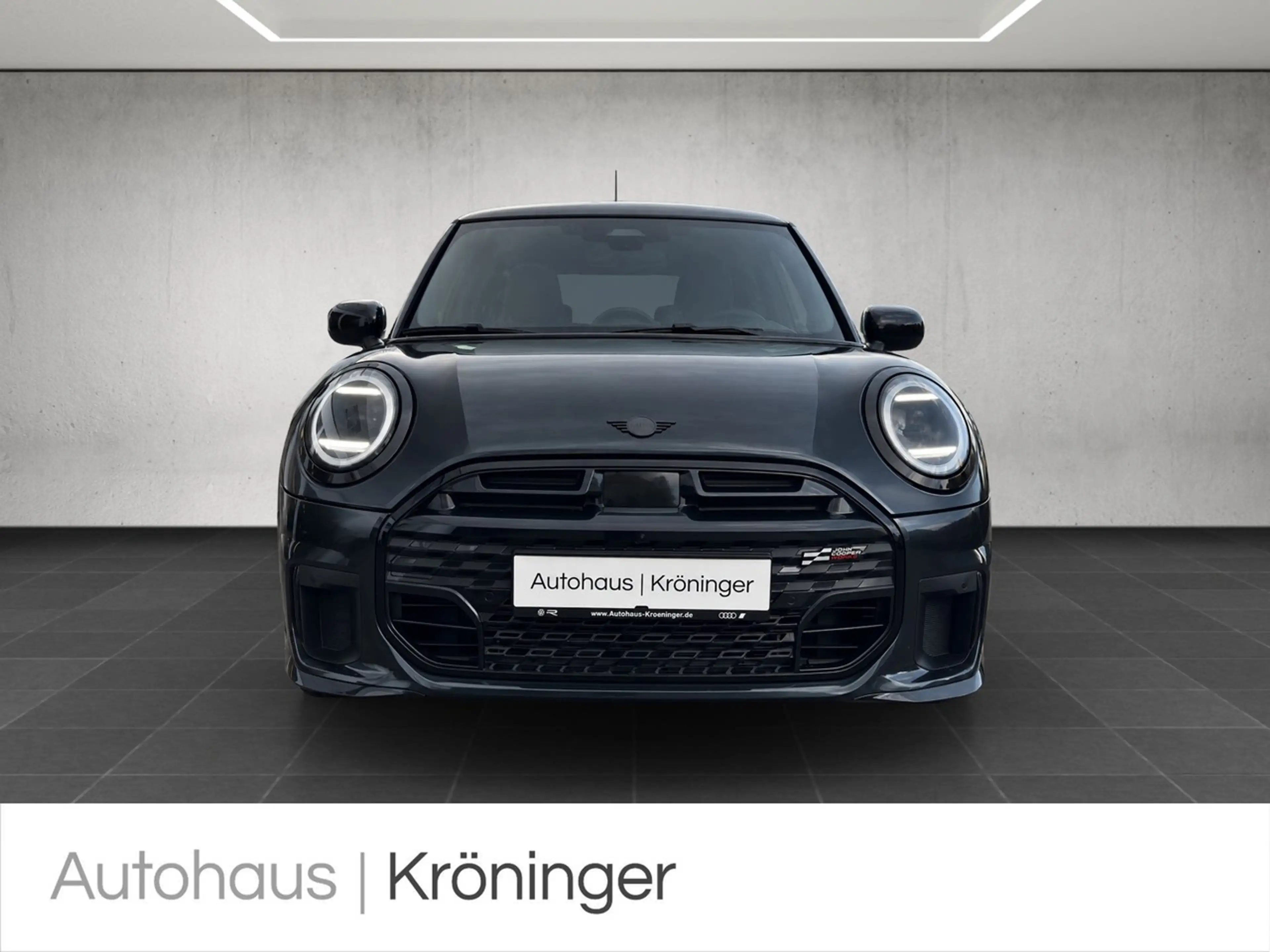 MINI Cooper S John Cooper Works Trim Pano HUD — photo 5