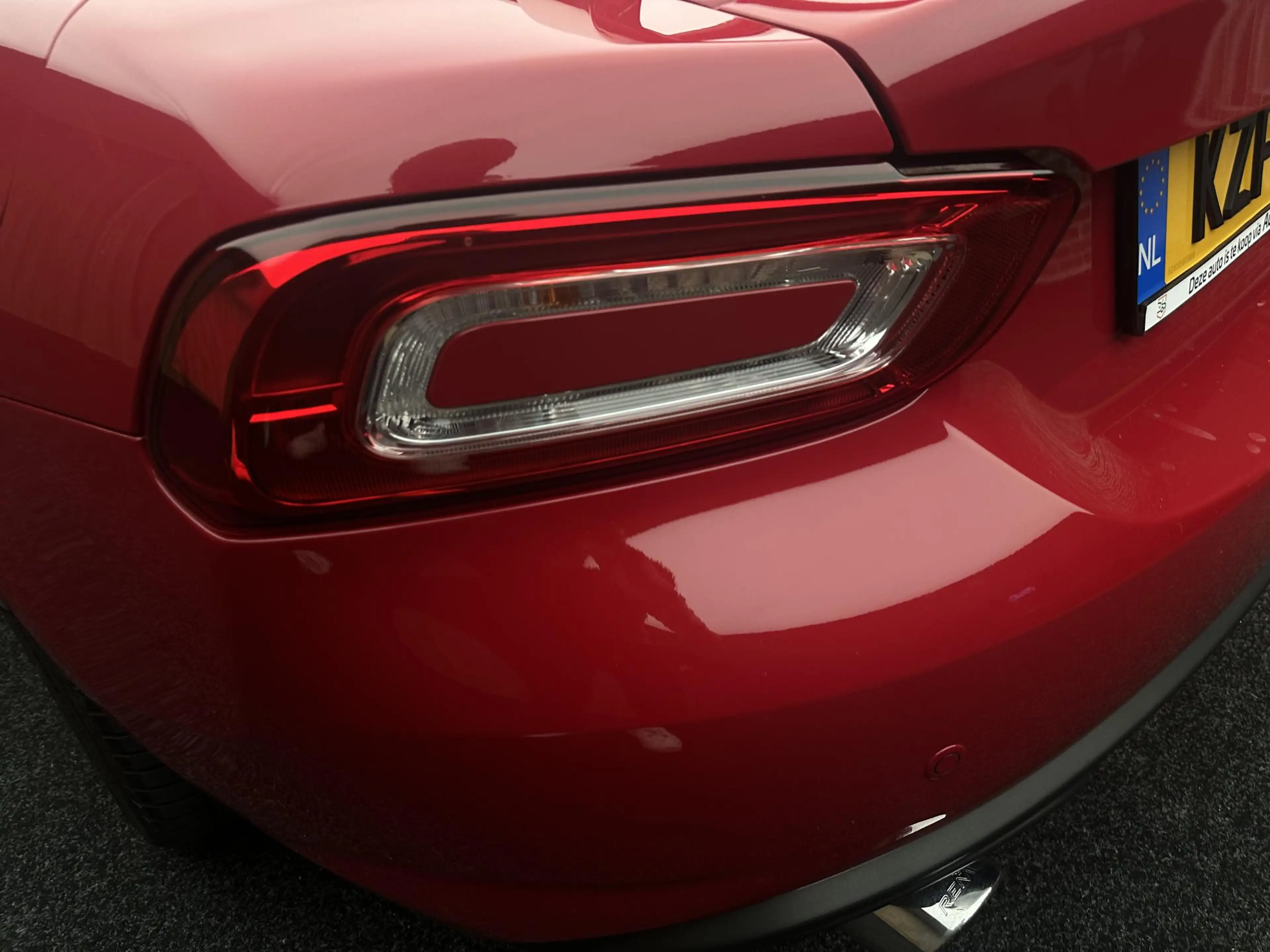 Fiat 124 Spider 1.4 MultiAir Turbo Lusso Cabrio| Camera — photo 33