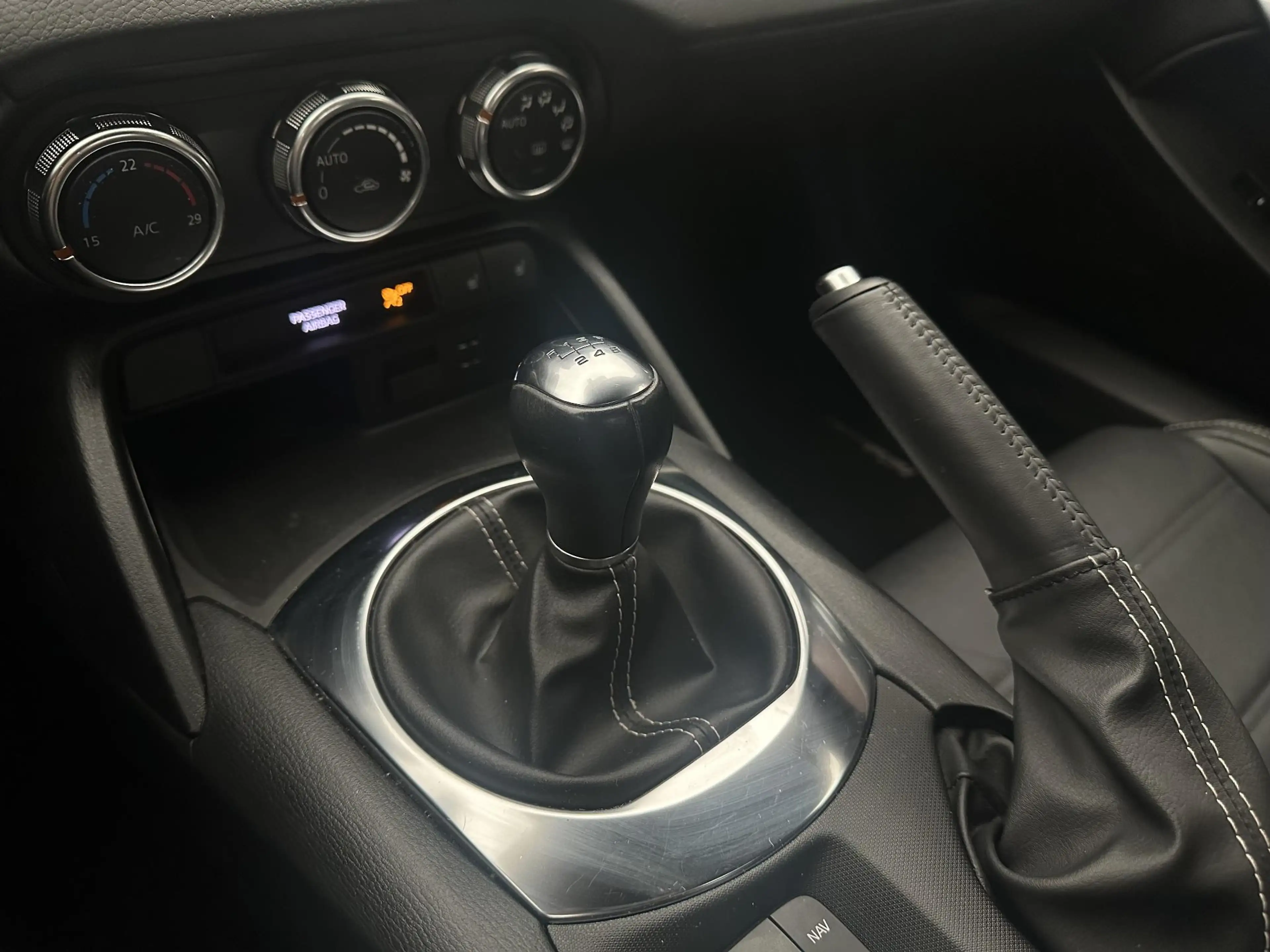 Fiat 124 Spider 1.4 MultiAir Turbo Lusso Cabrio| Camera — photo 17