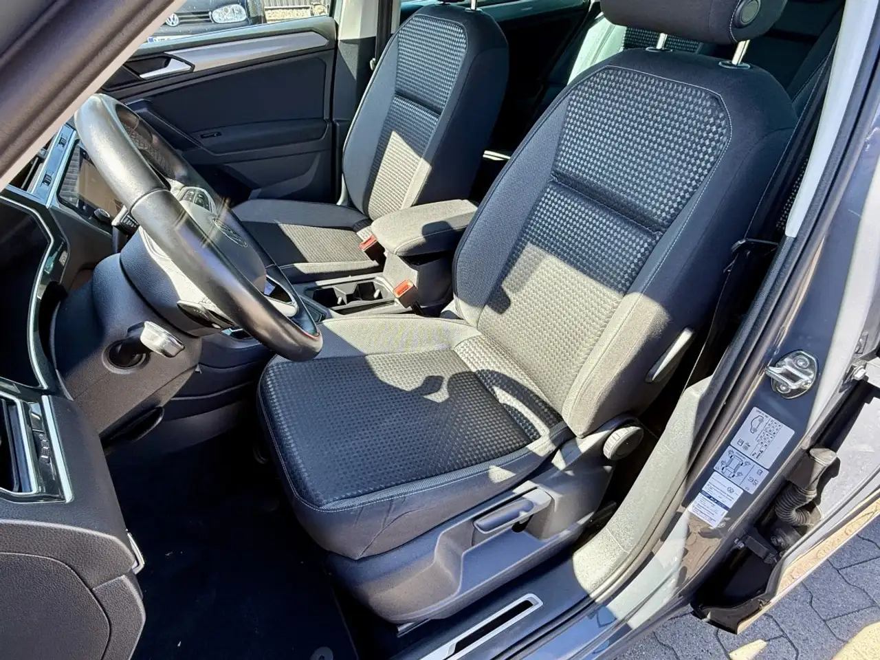 Volkswagen Tiguan 1.4 TSI eHybrid Active NAVI AREA VIEW ACC A, миниатюра 14