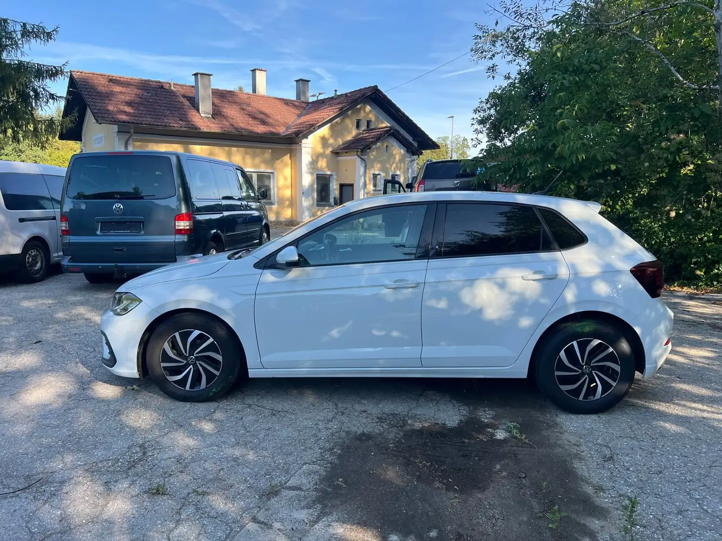 Volkswagen Polo Life *SHZ*LED*R-Kamera*5-Jahre Garantie*Unfallschaden Weiß - 2