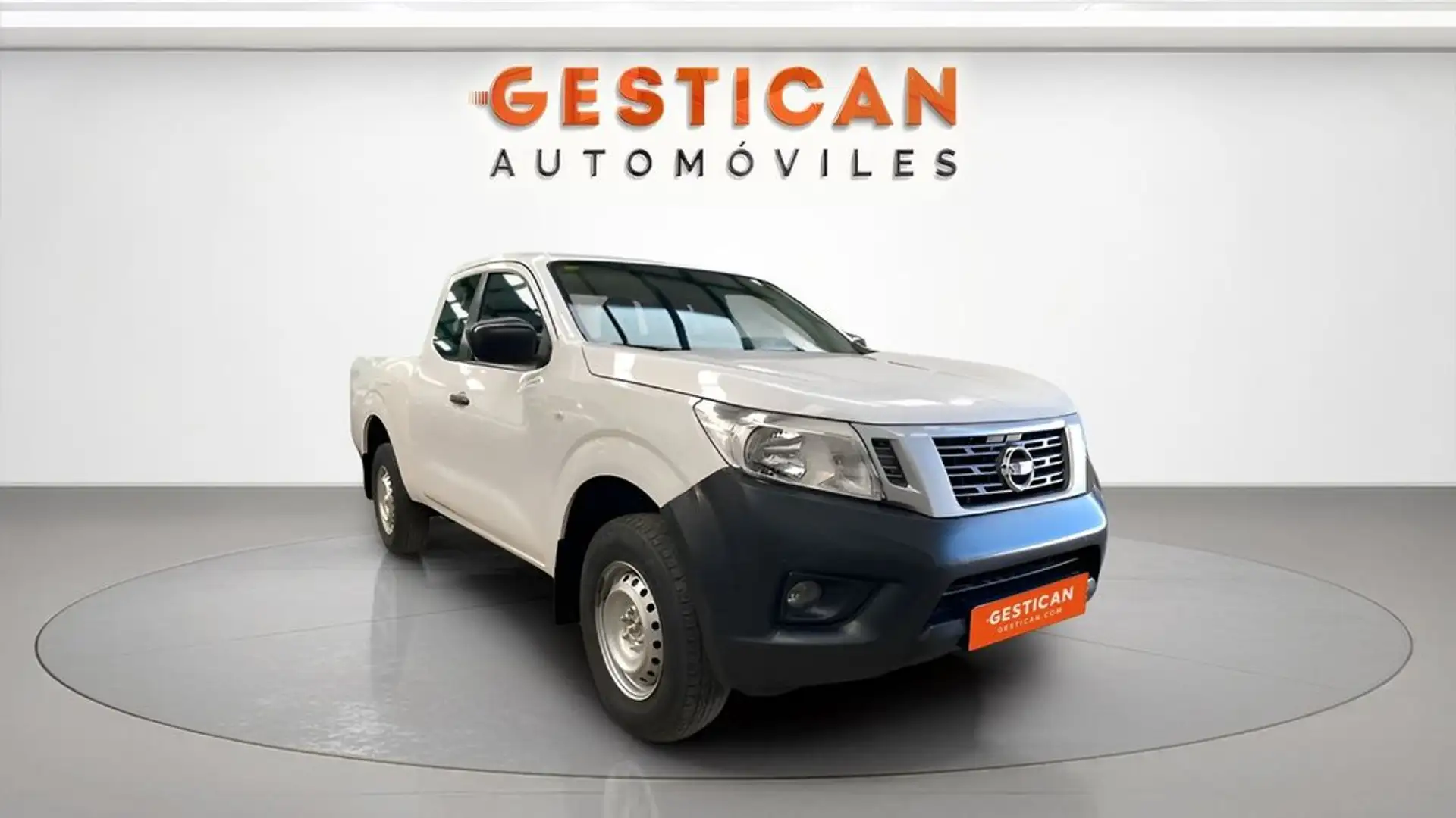 Nissan Navara 2.5 dCi 144CV FE King Cab 4X4 Blanc - 2