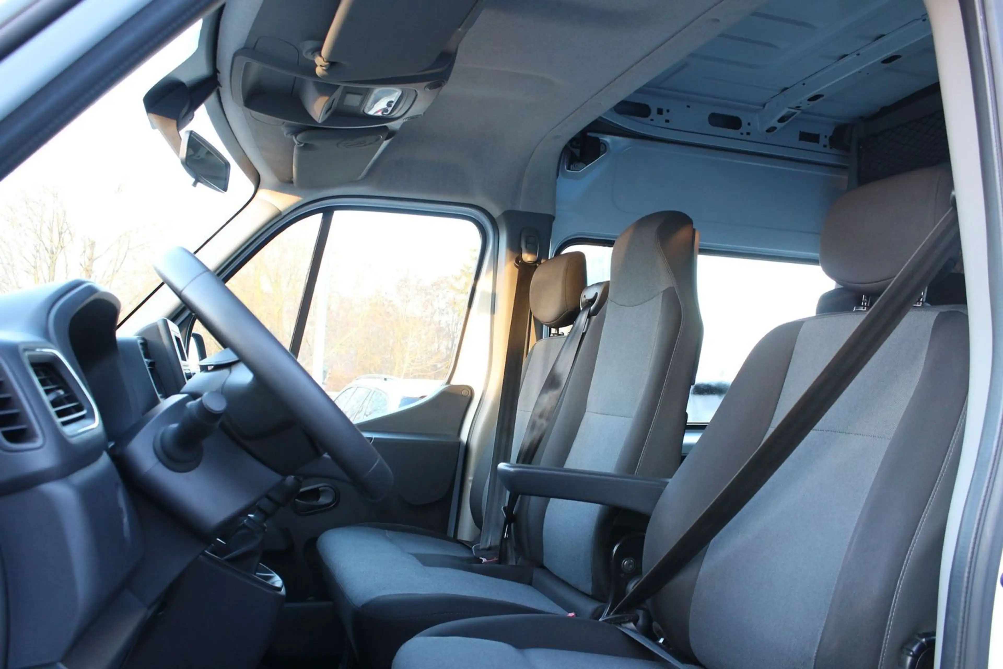 Renault Master L3H2 Doka 7 Sitze Bluetooth AHK — photo 10
