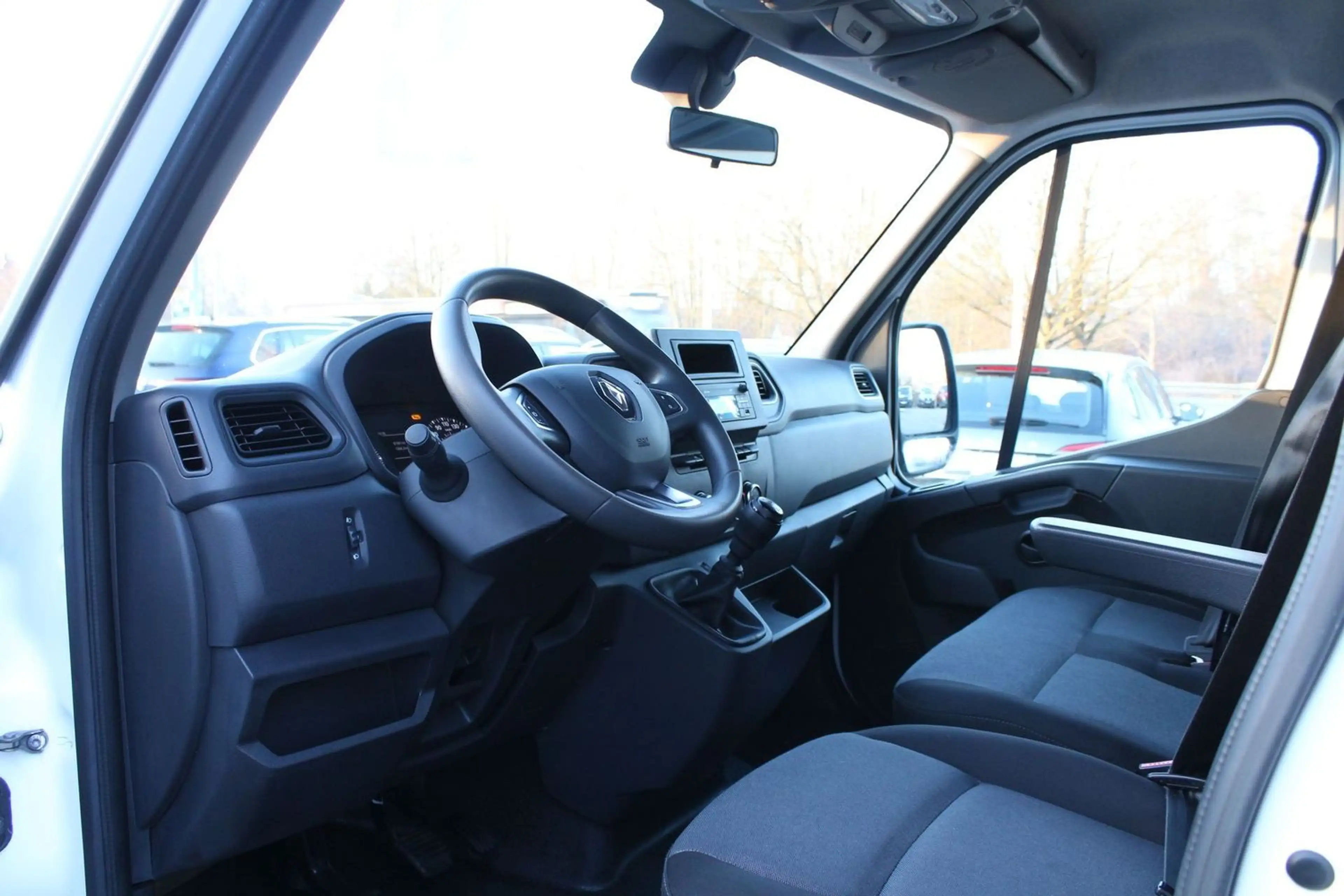 Renault Master L3H2 Doka 7 Sitze Bluetooth AHK — photo 9