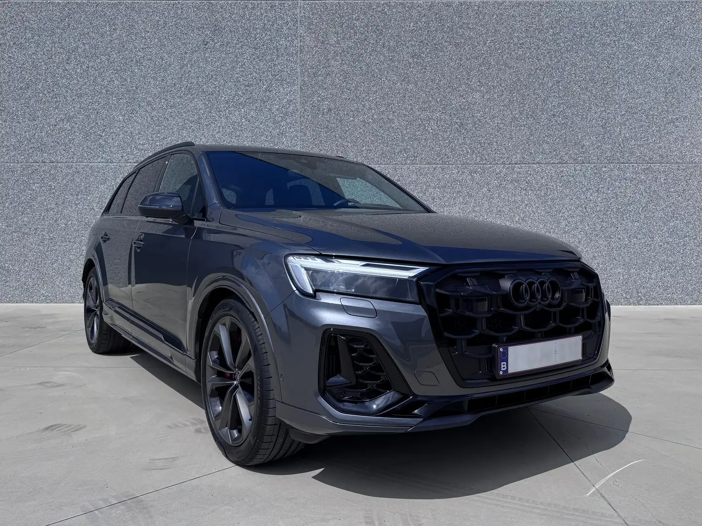 Audi Q7 60 TFSI e S line quattro 490pk - 3 jaar GARANTIE Gris - 2
