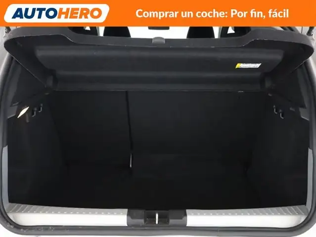 Dacia Sandero view 18