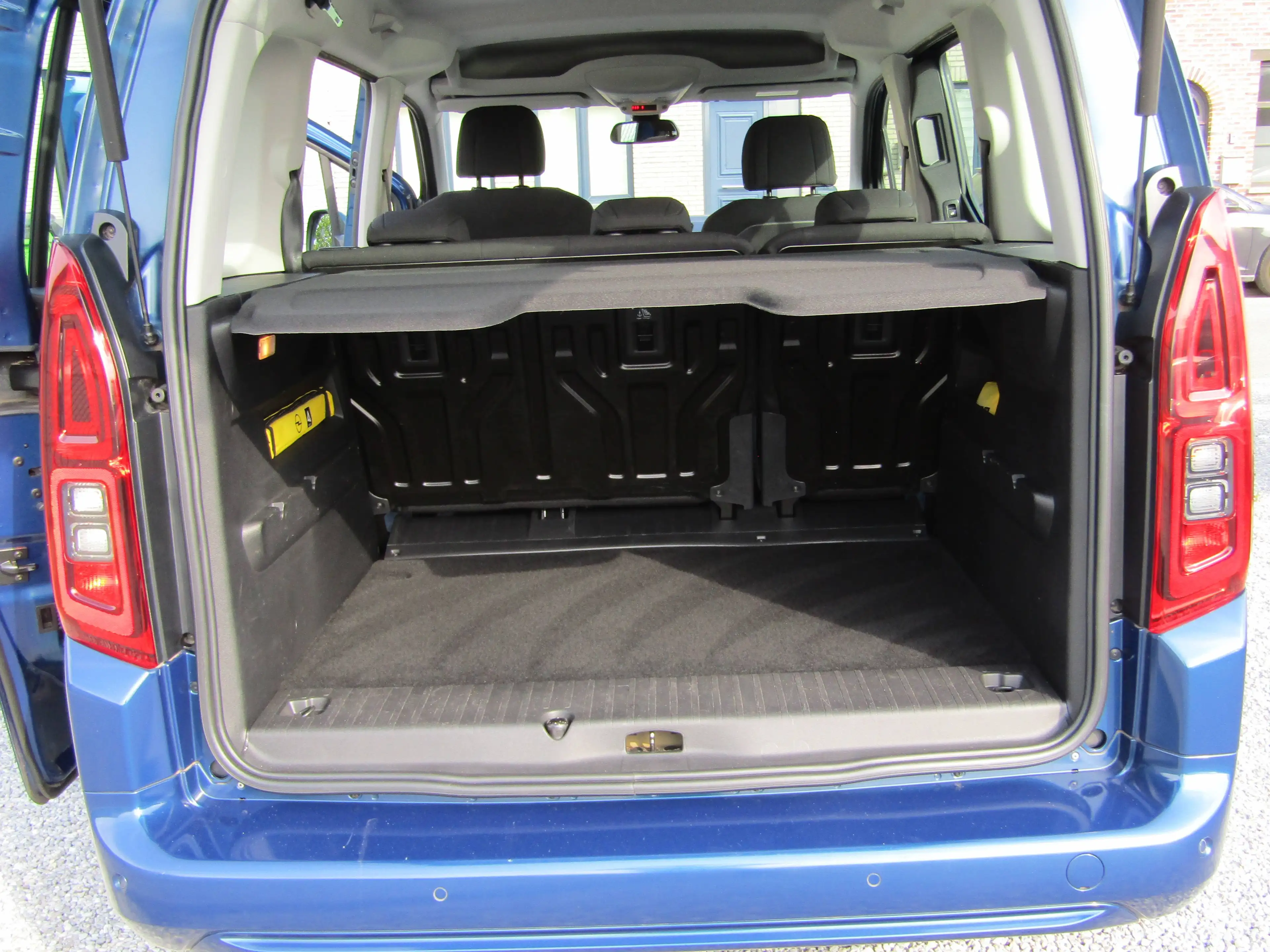 Opel Combo Life Combo Life 1.2 T L1H1 Edition S/S (EU6.3) — photo 7