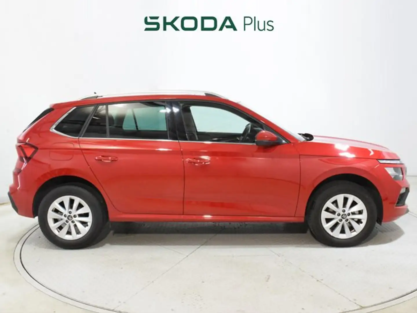 Skoda Kamiq 1.0 TSI Selection 85kW Rojo - 2