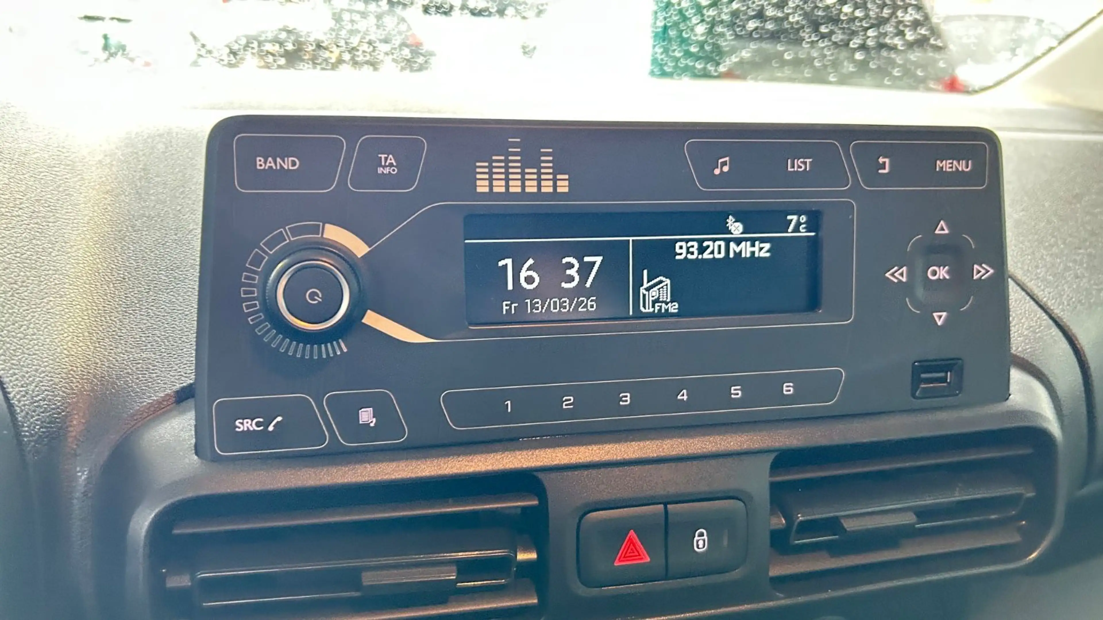 Citroen Berlingo XL 1.2 THP — photo 14