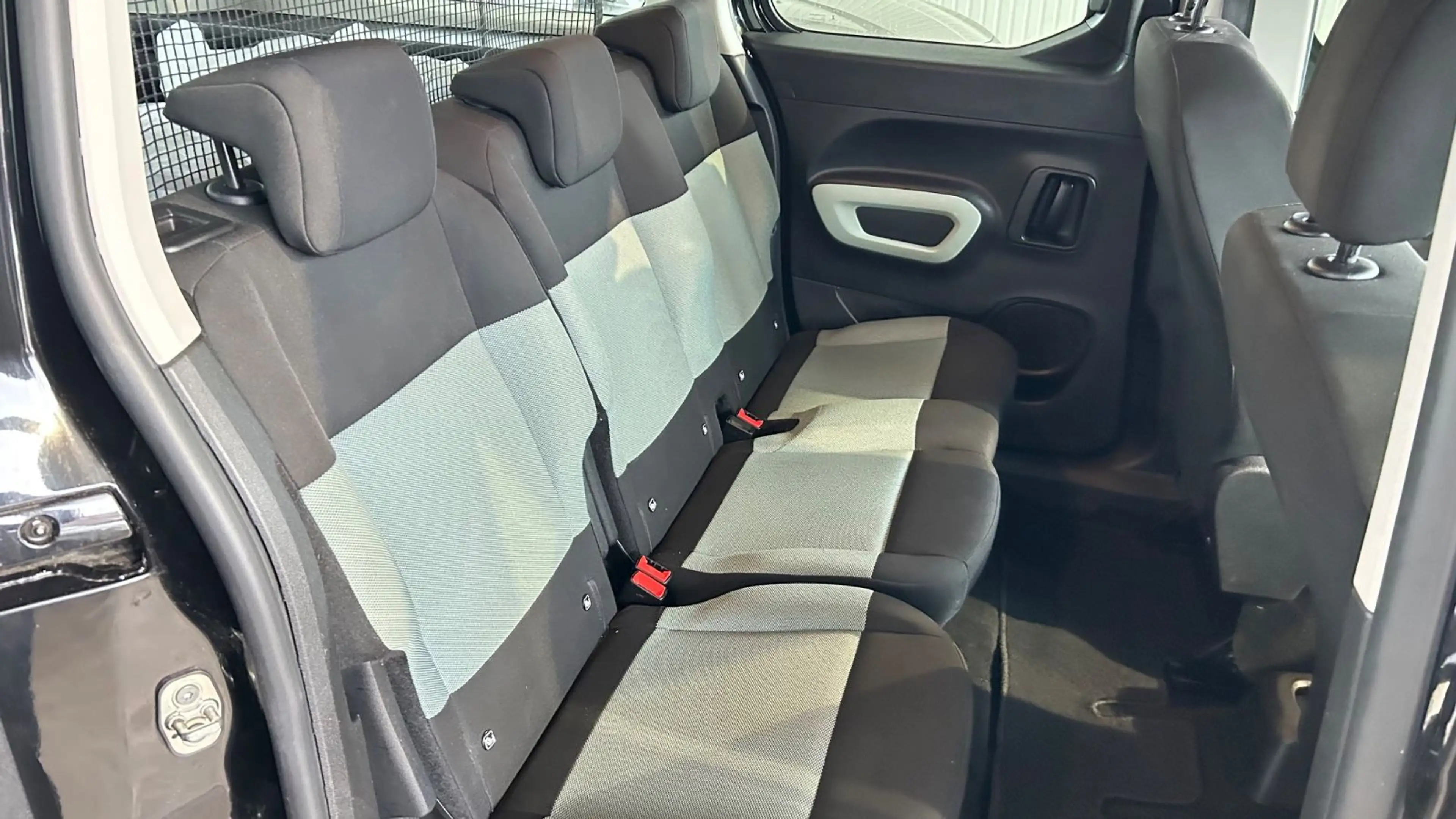 Citroen Berlingo XL 1.2 THP — photo 5