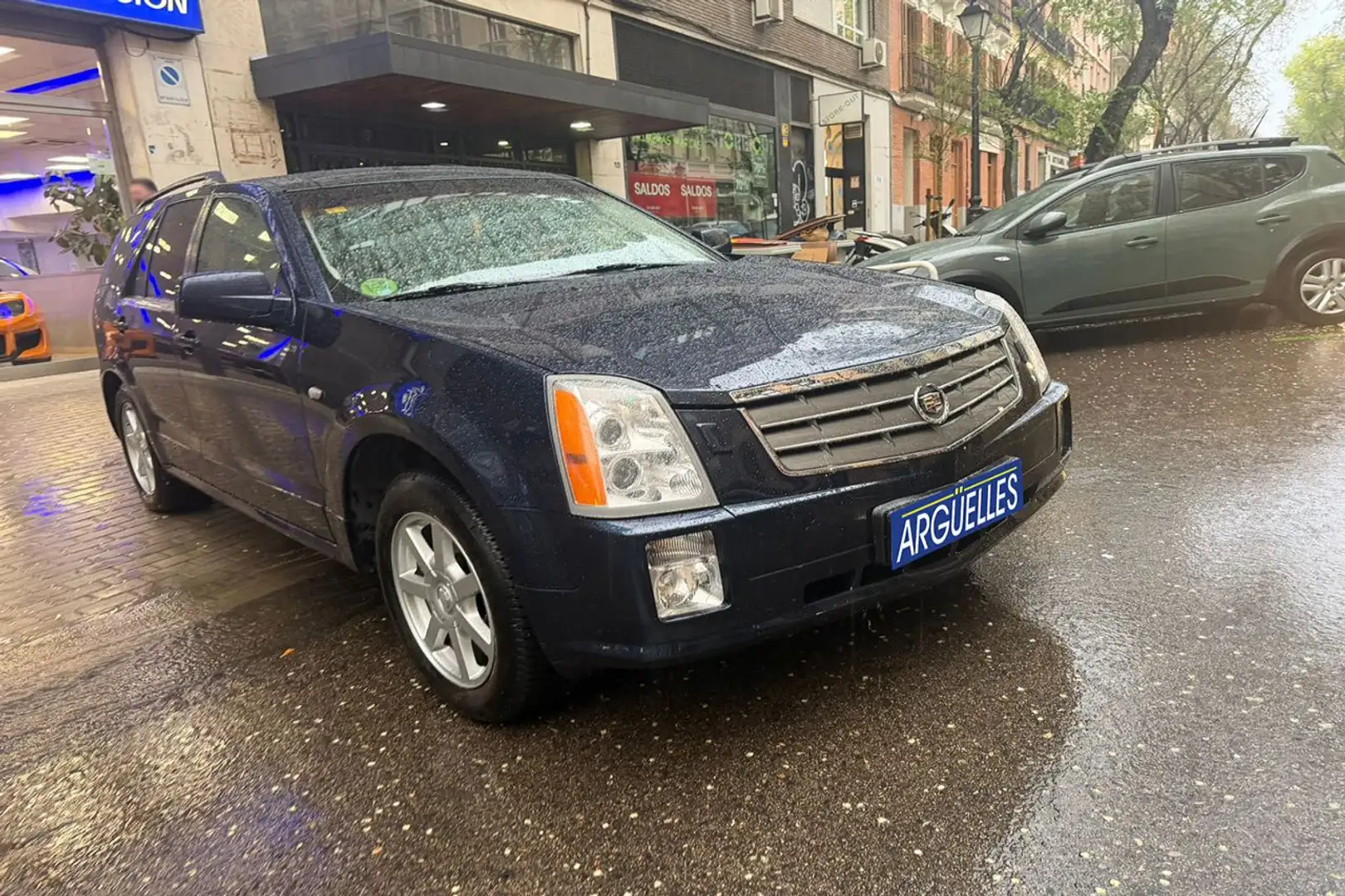 Cadillac SRX 3.6 V6 AWD 7Plazas Amarillo - 2