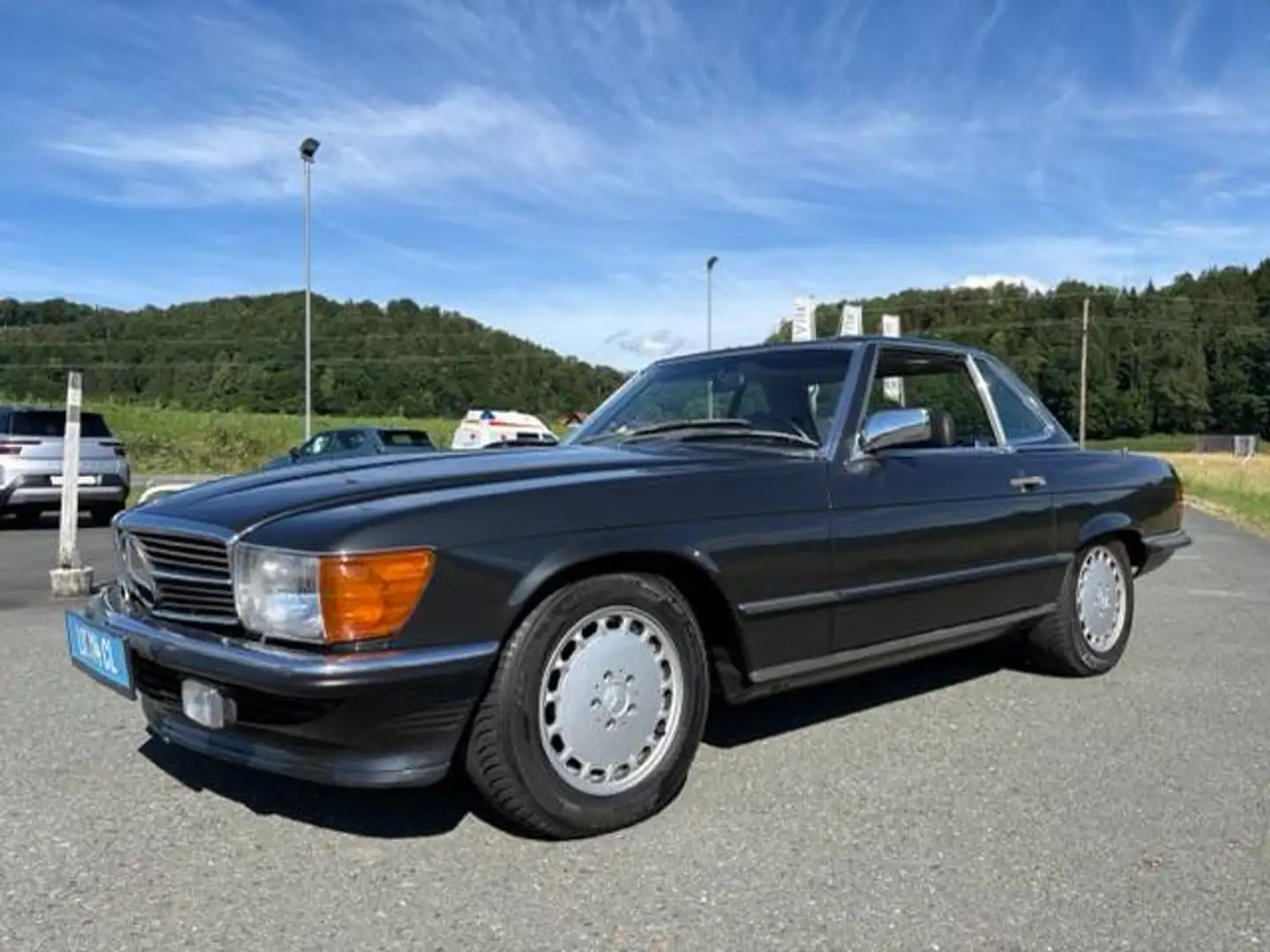 Mercedes-Benz SL 300 Schwarz - 1