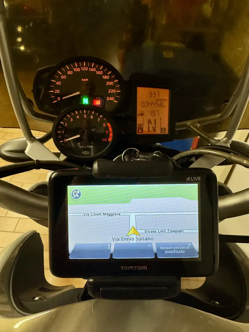 BMW R 1200 BMW R 1200 R - 2