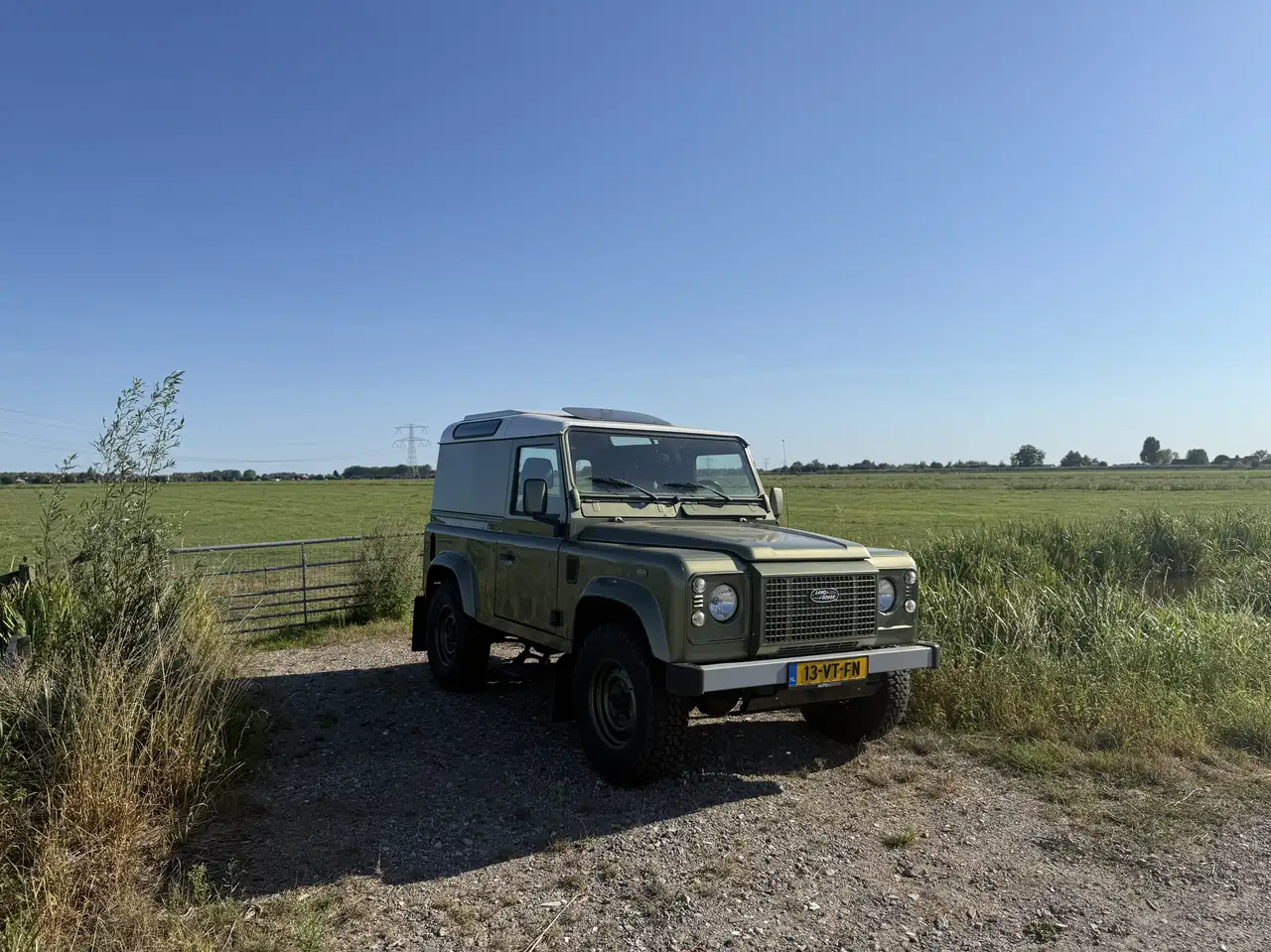 Land Rover Defender 90 Td5, foto 2