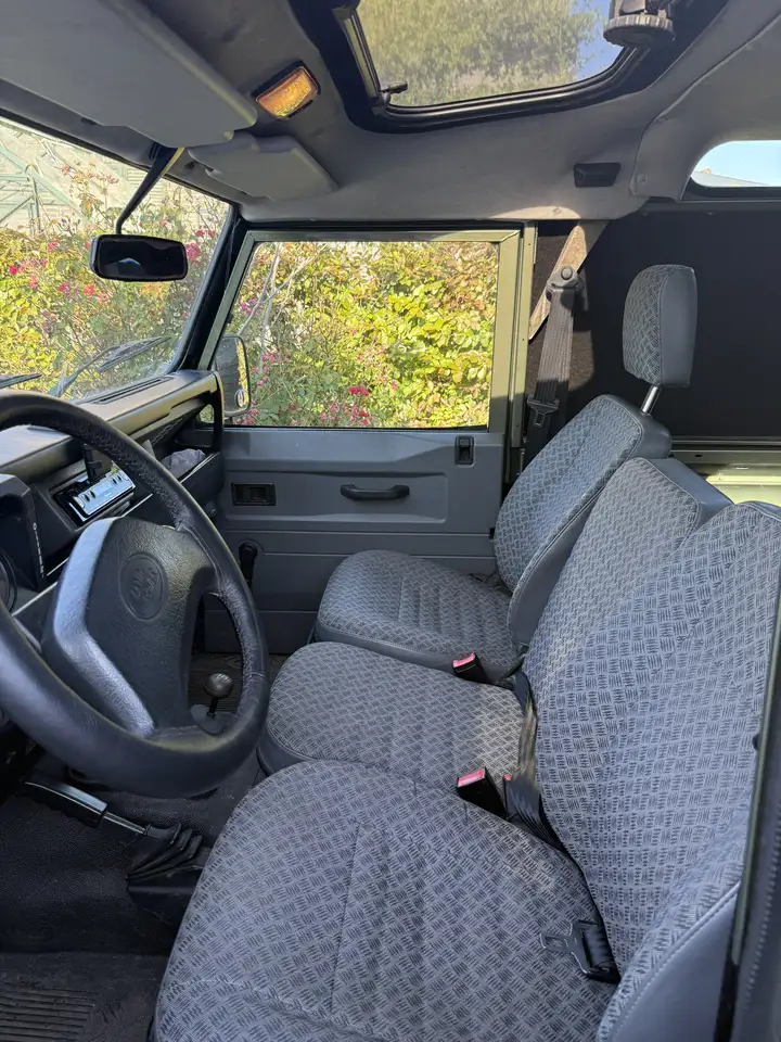 Land Rover Defender 90 Td5, foto 9