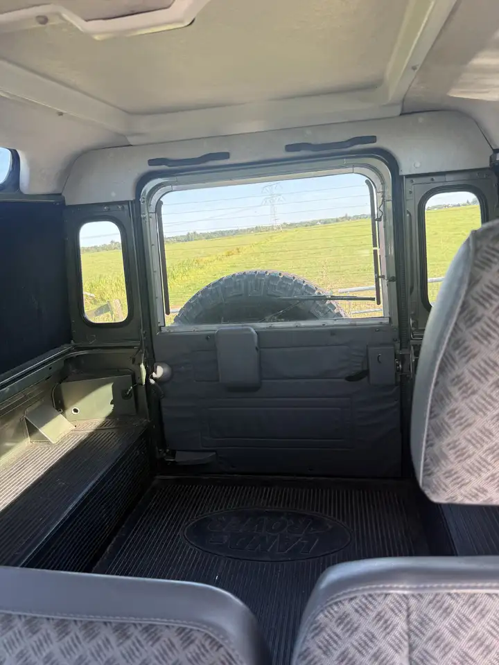 Land Rover Defender 90 Td5, foto 11