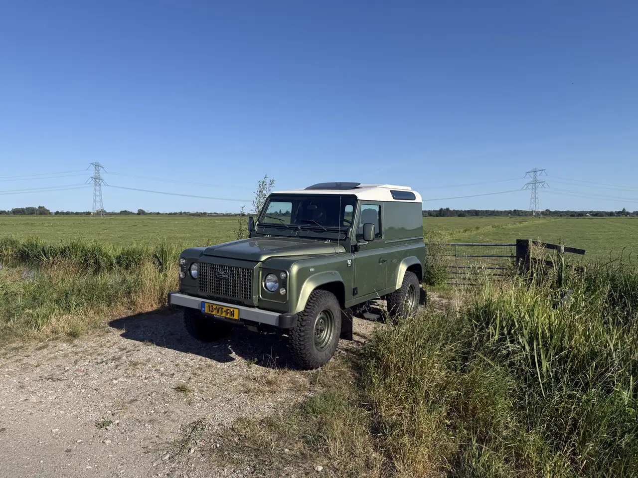 Land Rover Defender 90 Td5, foto 1