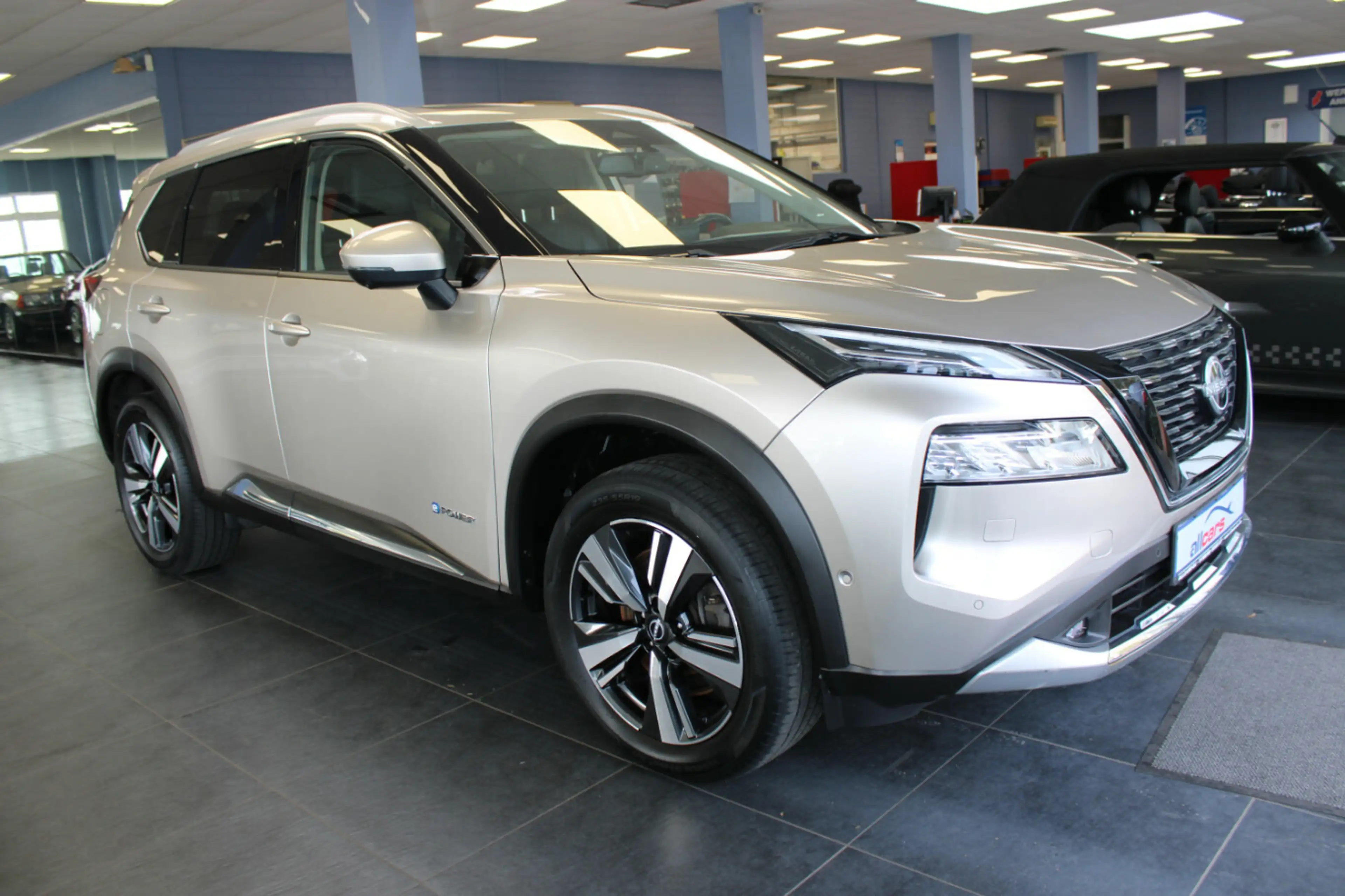Nissan X-Trail 1.5 VC-T e-POWER Tekna 7-Sitzer