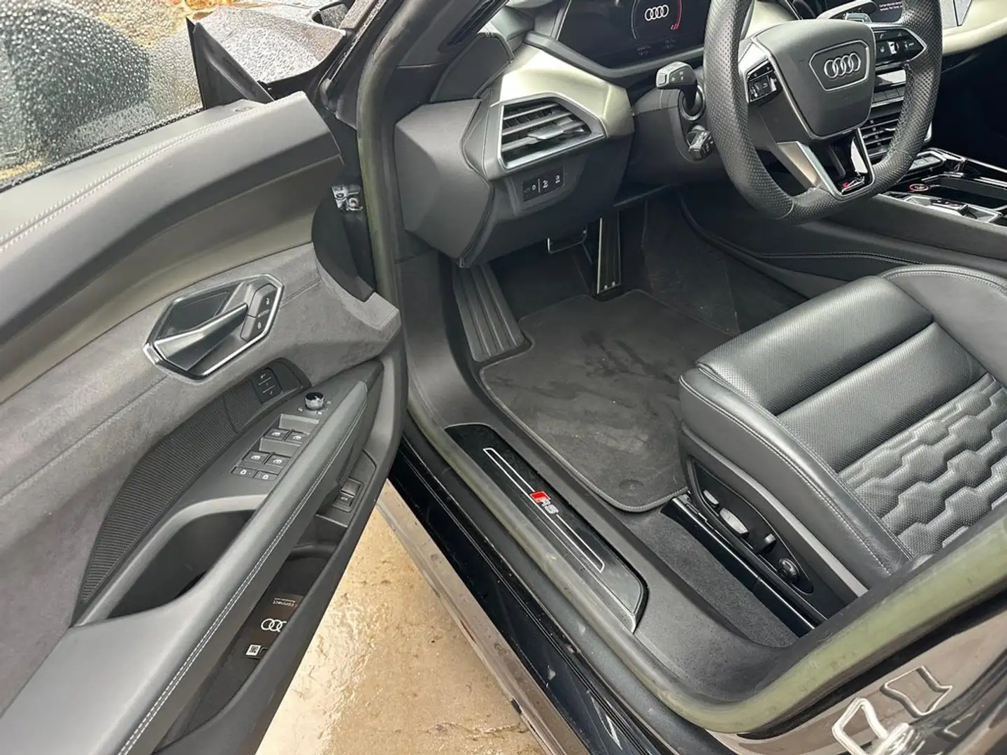 Audi e-tron GT RS quattro Gris - 2