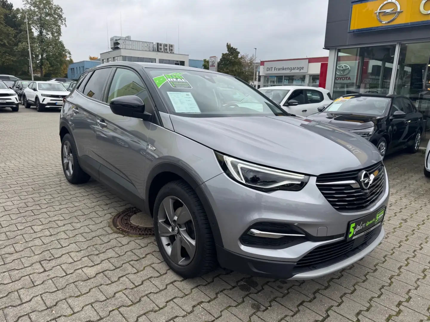 Opel Grandland 1.2 Turbo LED+Navi+SHZ+360+LM Gris - 2