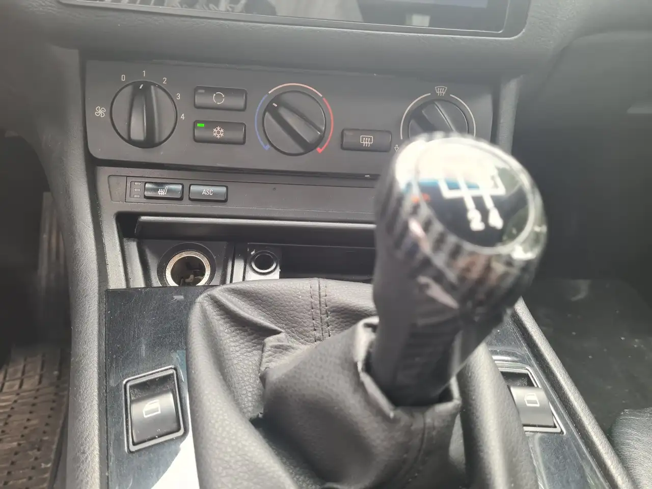 BMW 318i touring, foto 8