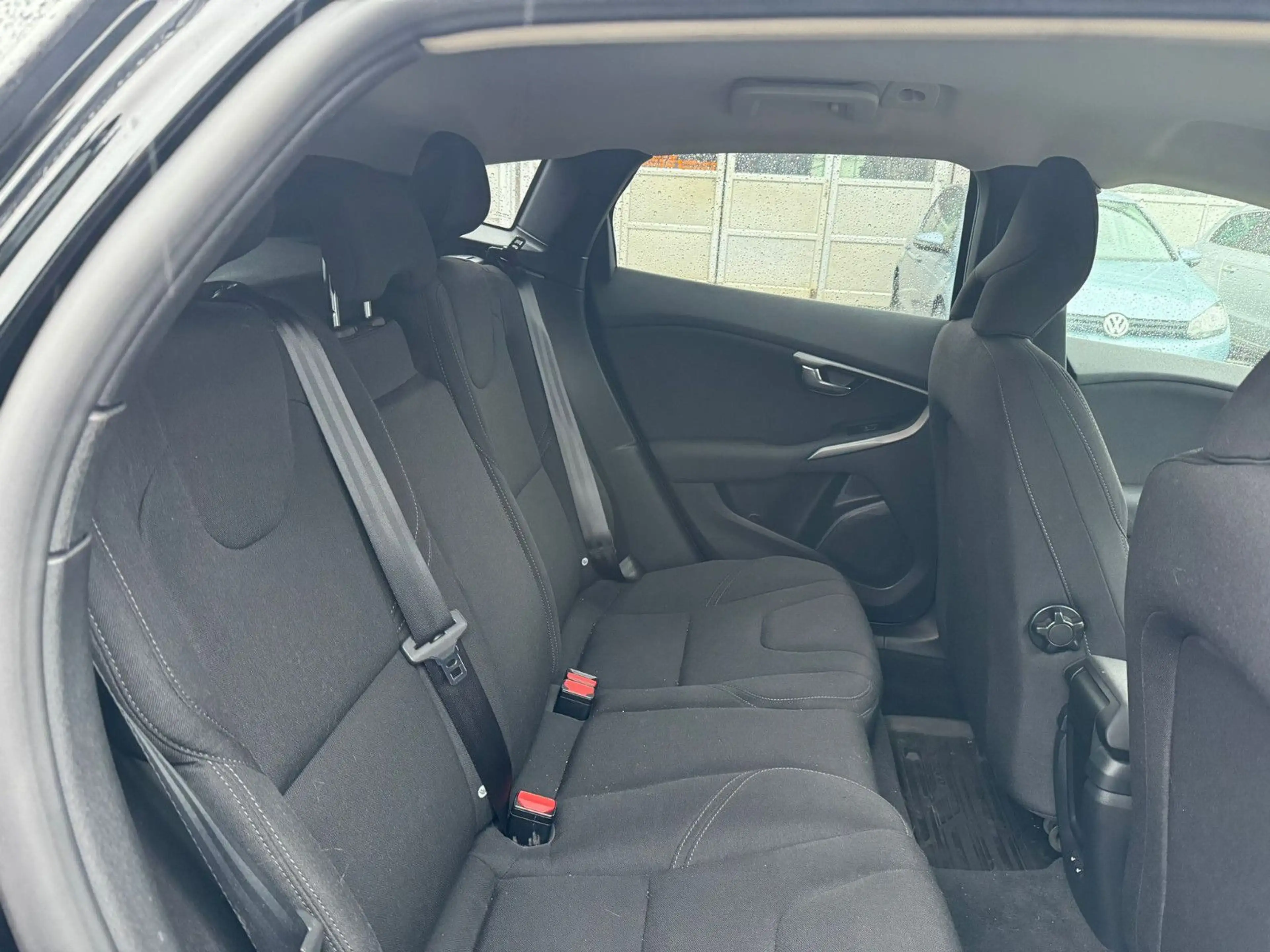 Volvo V40 HU+SERVICE NEU/TEMPOMAT/KLIMA/SH/BC — photo 10