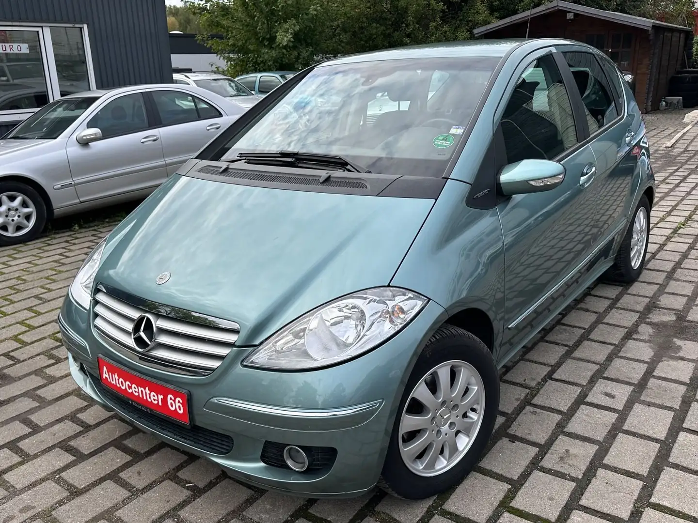 Mercedes-Benz A 170 Elegance Aut.*1.HAND*KLIMA*AHK*TEMPO*TÜVNE Blau - 1
