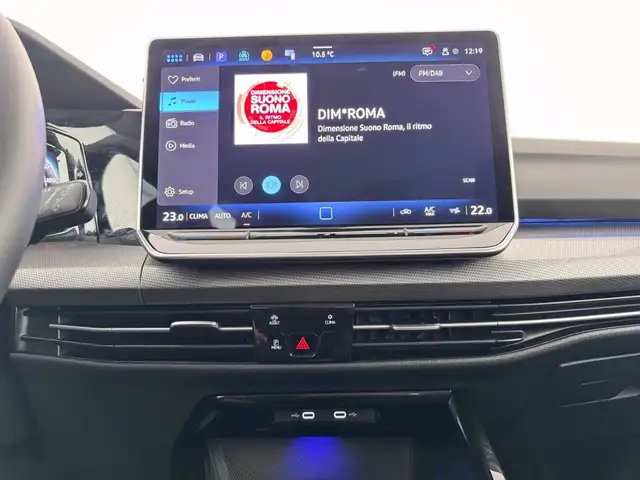 Volkswagen Golf view 25