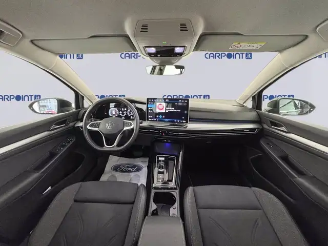 Volkswagen Golf view 11