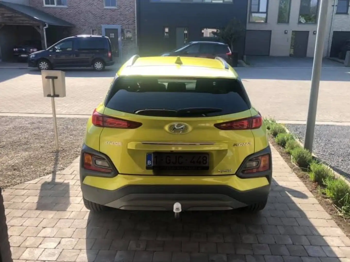 Hyundai KONA Hyundai OS Kon HEV 5d 1.6 GDI 141 D6 SKY 18" Vert - 2