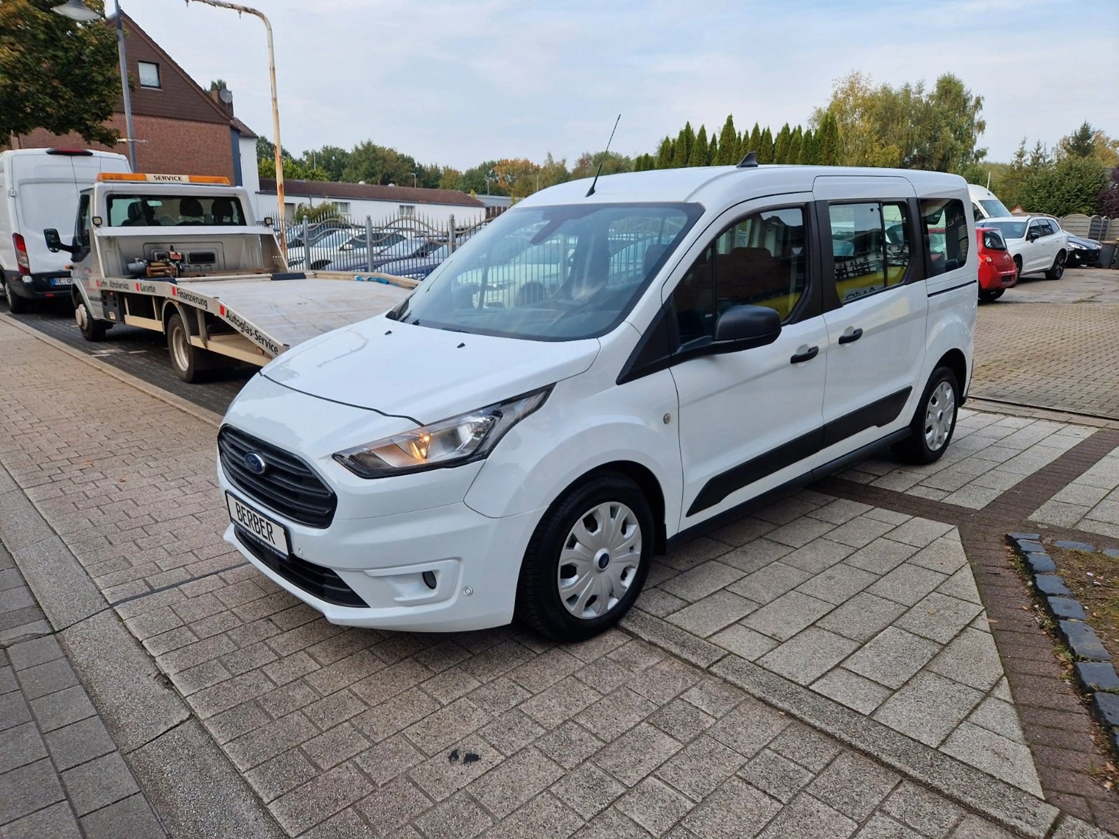 Ford Transit Connect Kombi lang Trend*1.Hand*Navi*CAM
