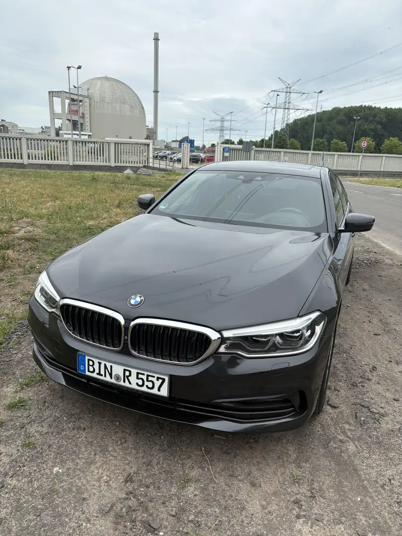 BMW 540 540 i xDrive Sport Line Grau - 2