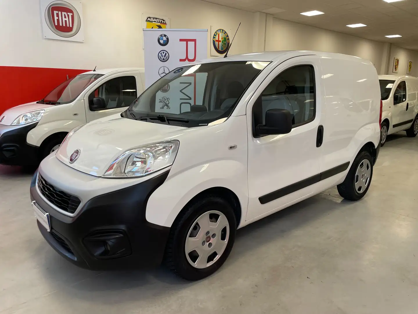 Fiat Fiorino 1.3 MJT 95CV Cargo SX Euro 6D-TEMP Blanc - 2