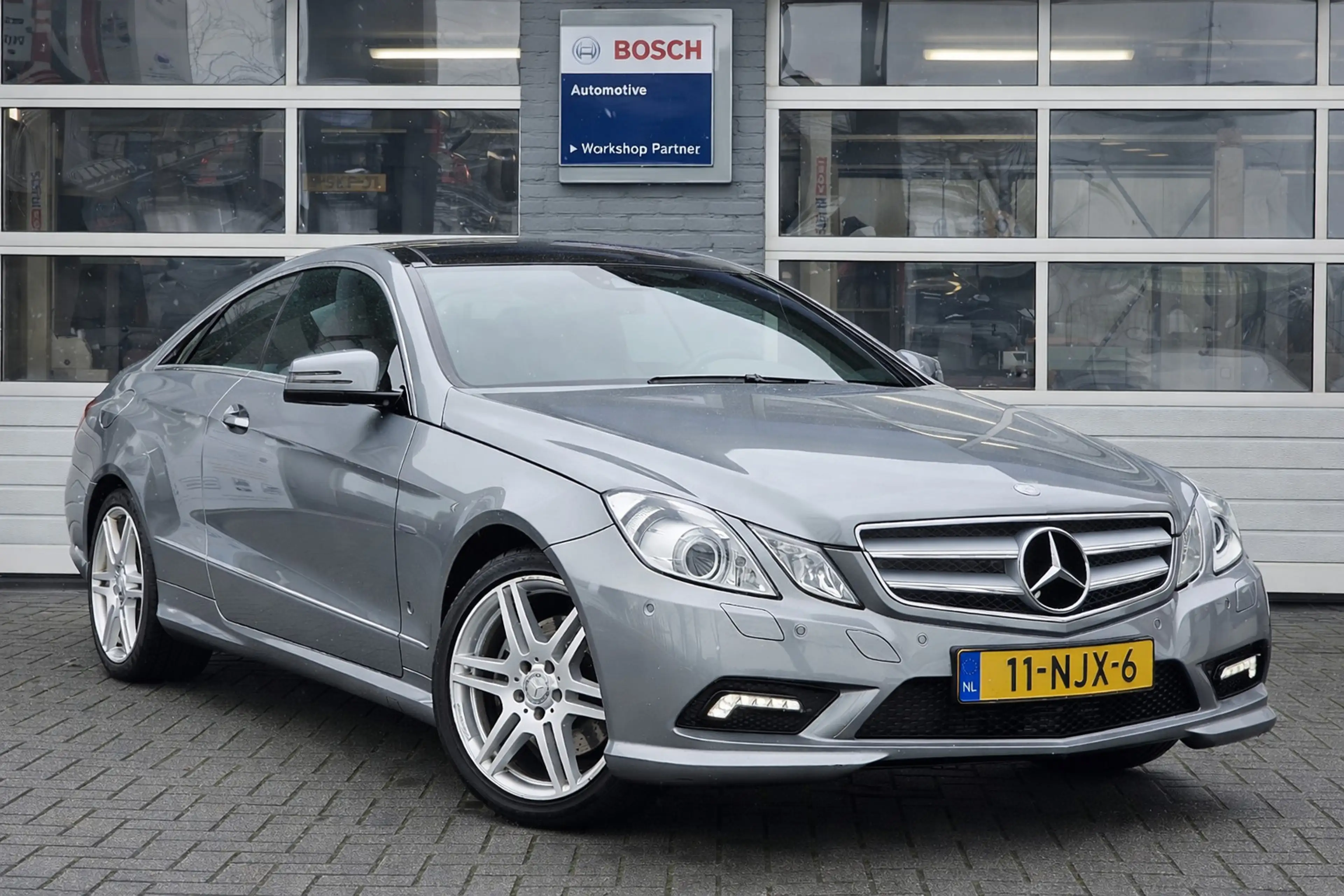 Mercedes-Benz E 250 Coupé CGI Avantgarde AMG|Pano|Leder|ILS-koplampen|