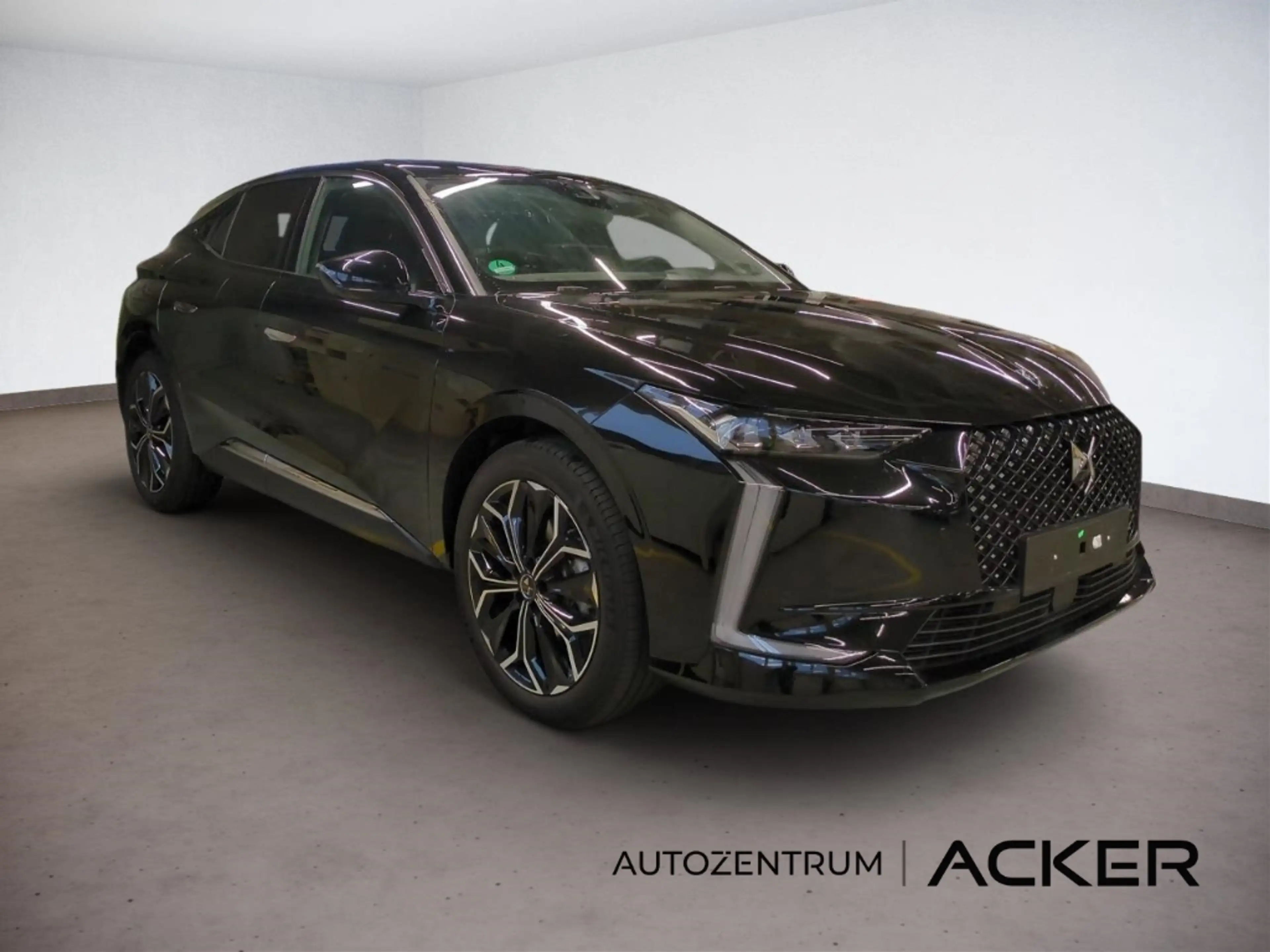 DS Automobiles DS 4 Etoile Alcantara PureTech 130 8AT LED/RFK — photo 6