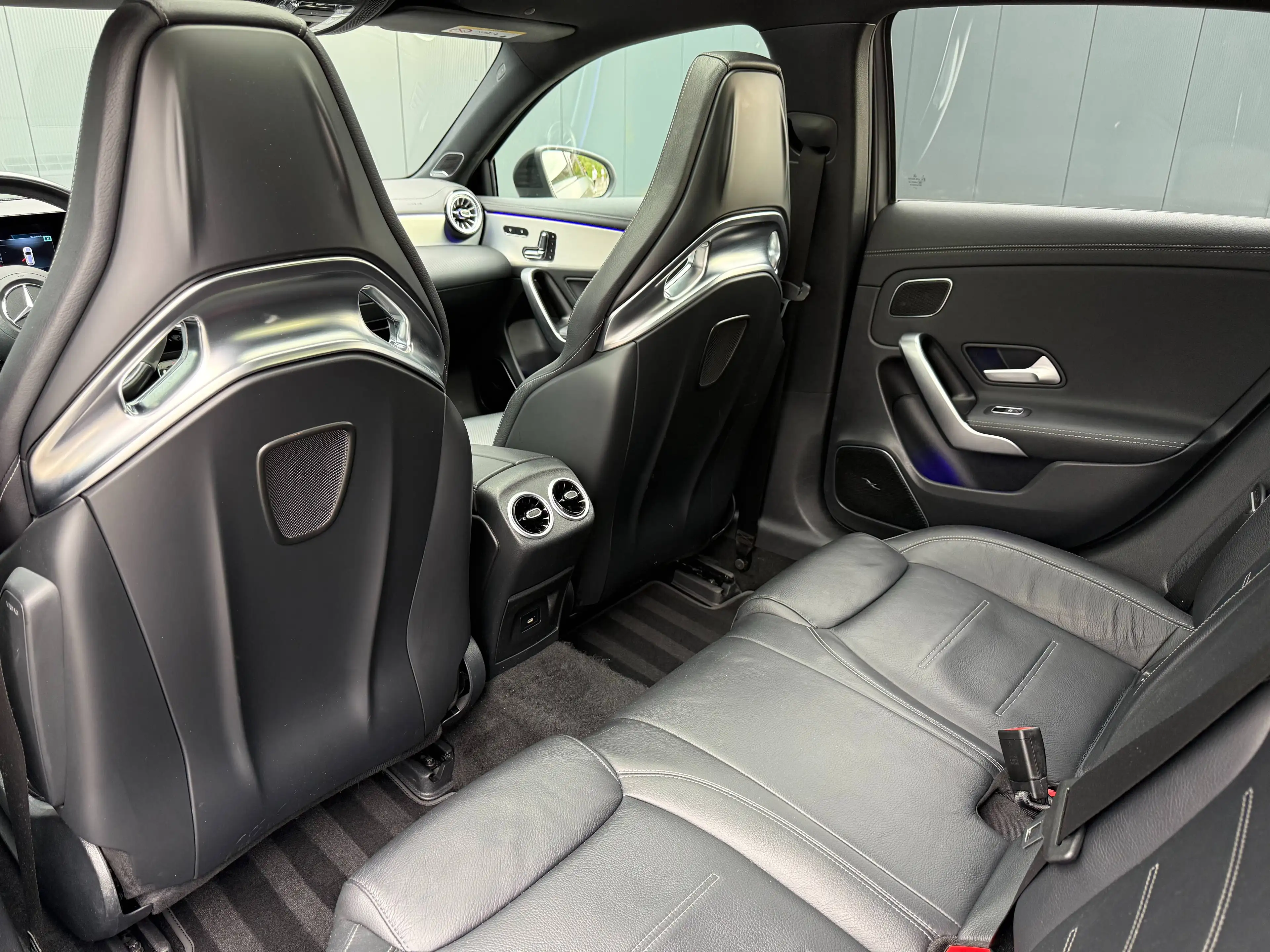 Mercedes-Benz A 45 AMG A 45 AMG S 4-Matic — photo 14