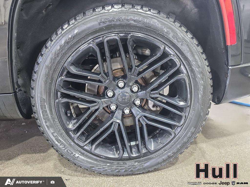 2022 Jeep Wagoneer 4WD