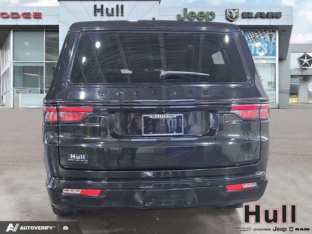2022 Jeep Wagoneer 4WD