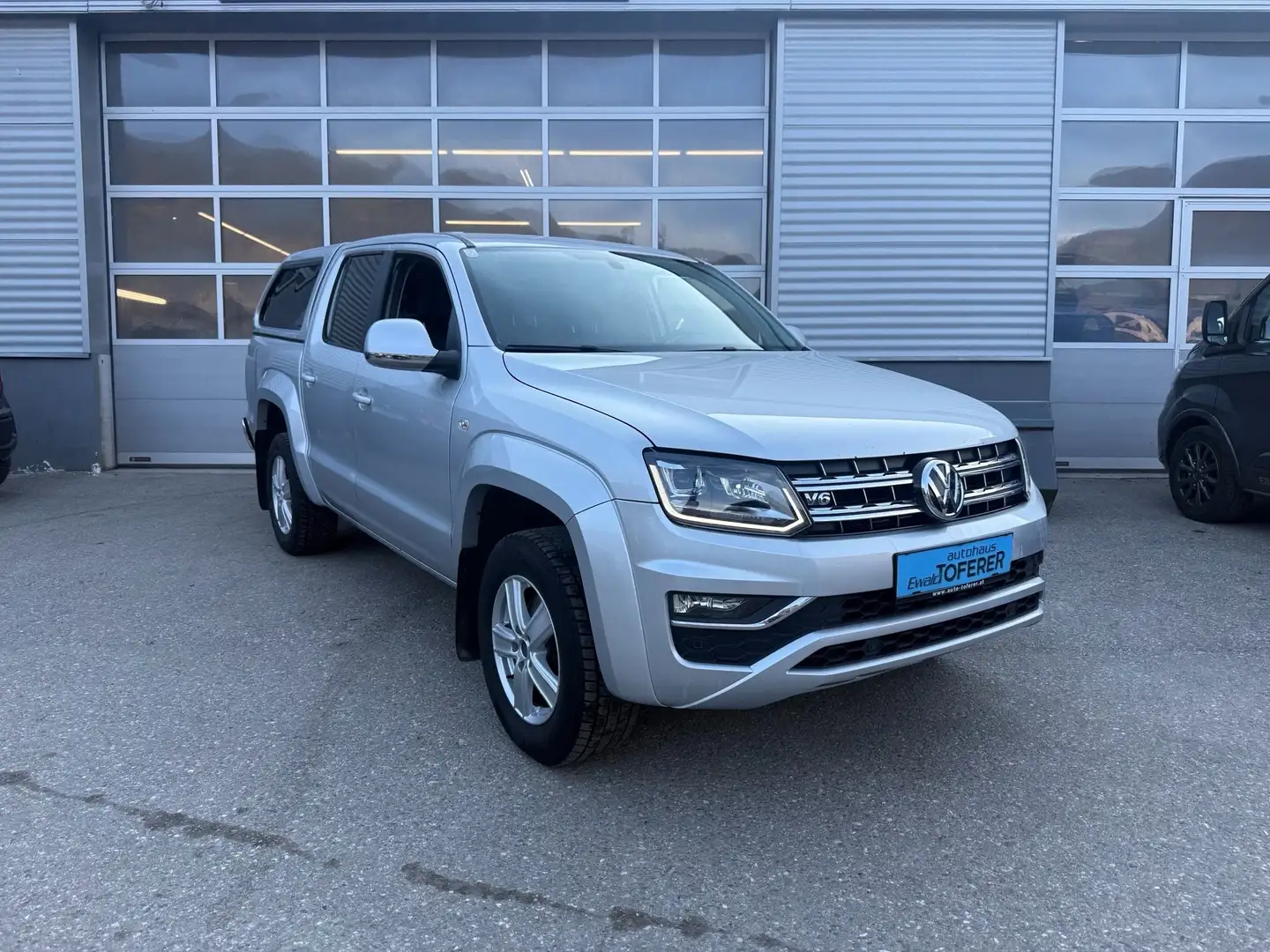 Volkswagen Amarok 3.0L V6 Highline Aut. inkl. Hardtop Silber - 2