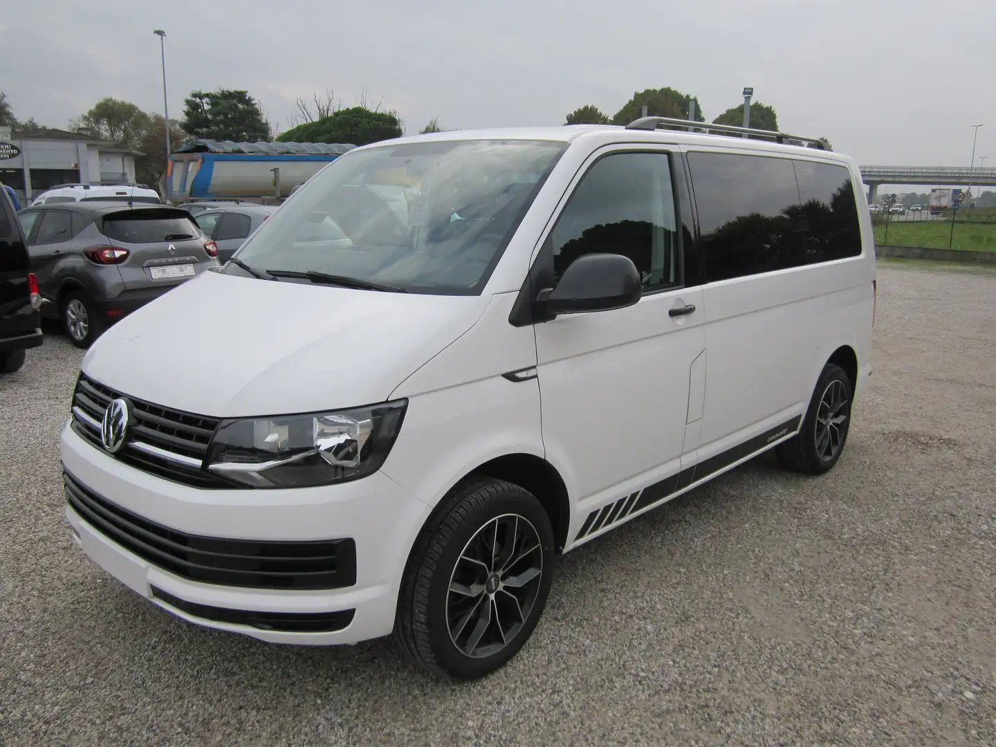 Volkswagen T6 Caravelle 9 posti euro6 d-temp Blanc - 1