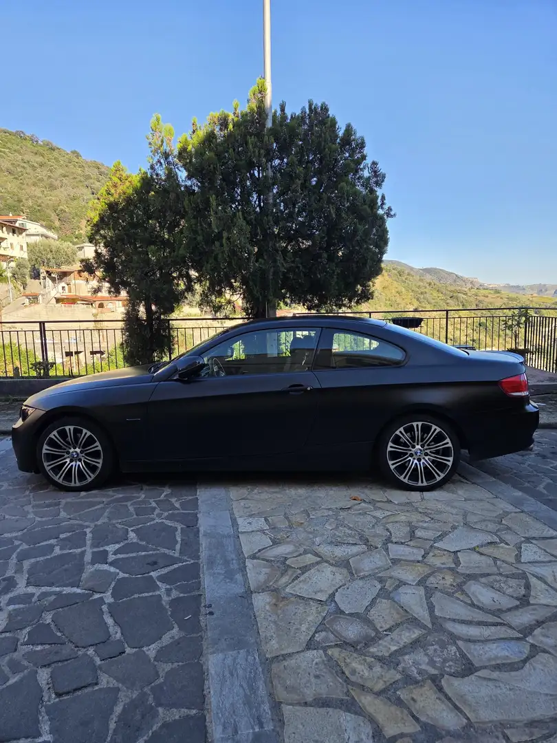 BMW 320 E92 Coupe Attiva 177cv Nero - 2