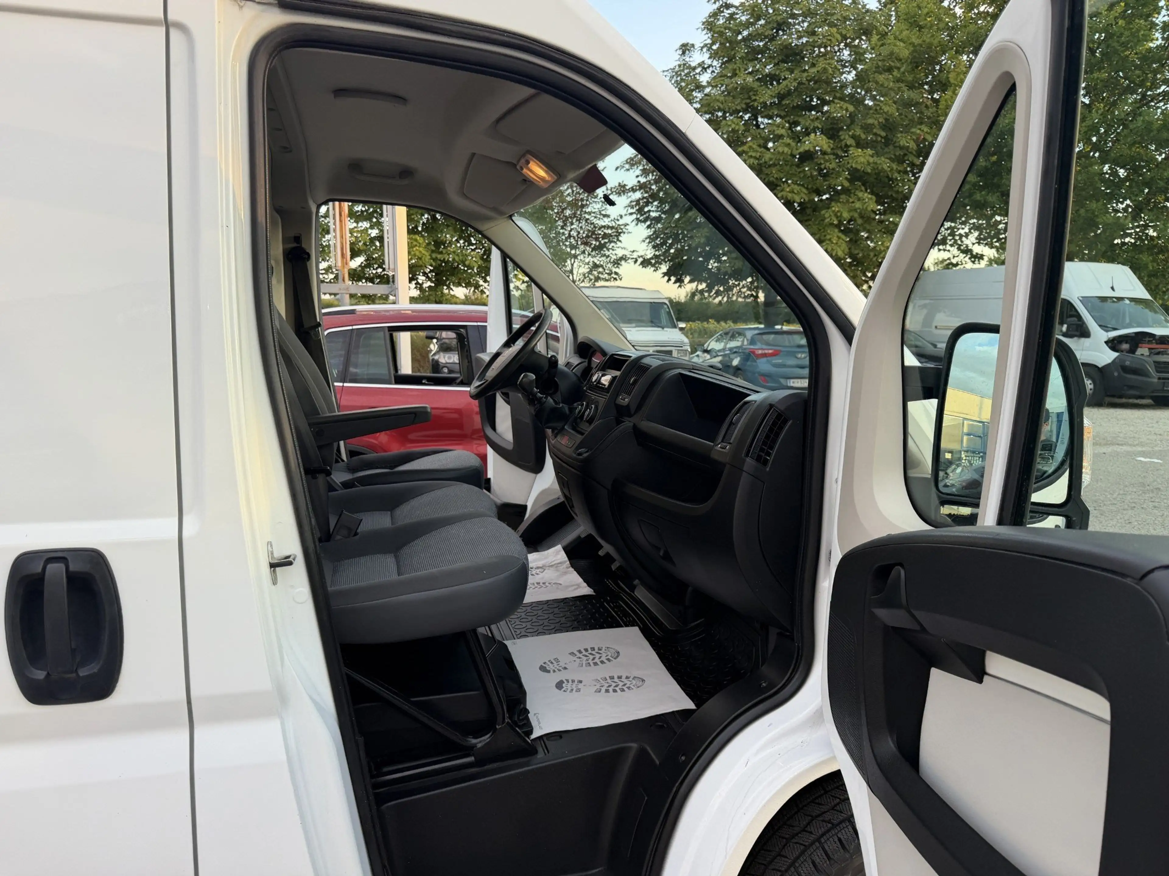 Peugeot Boxer HDi L2H2*Pickerl NEU*2 Besitz*AHK*Klima*wenig KM* — photo 14