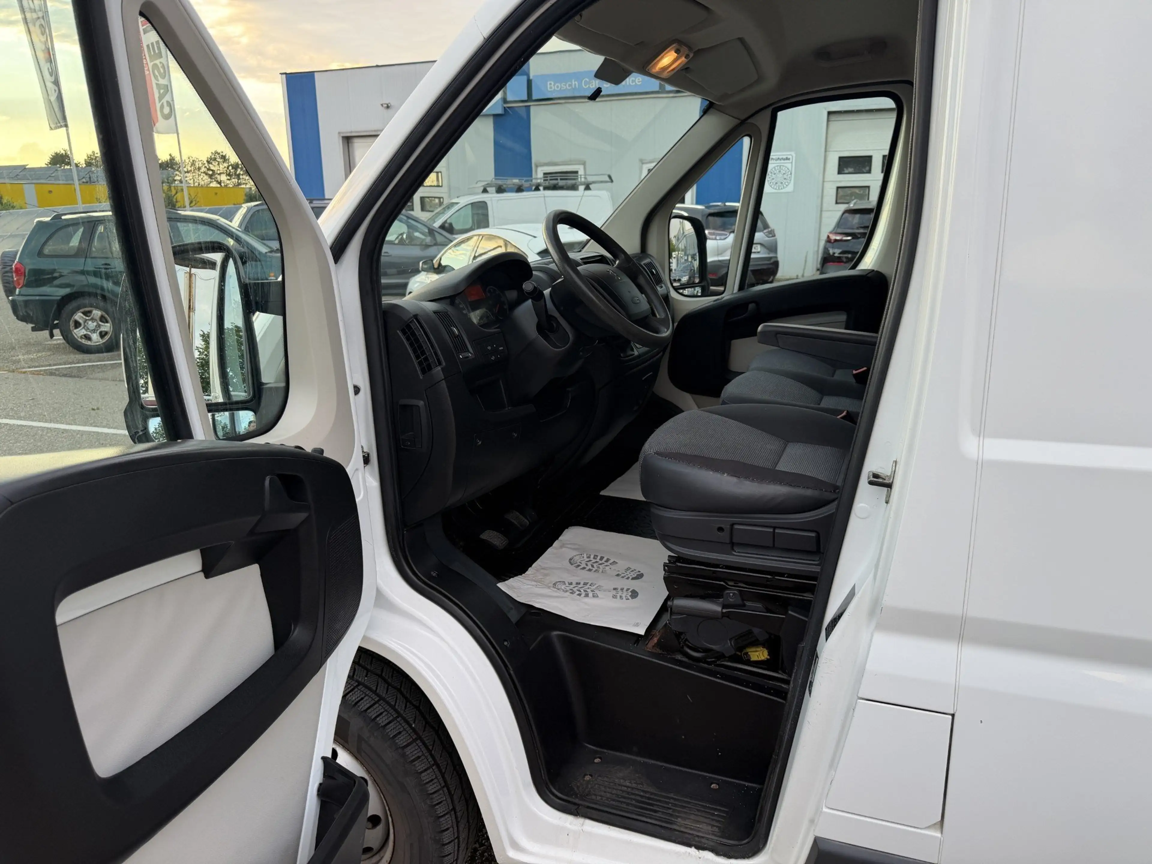 Peugeot Boxer HDi L2H2*Pickerl NEU*2 Besitz*AHK*Klima*wenig KM* — photo 6