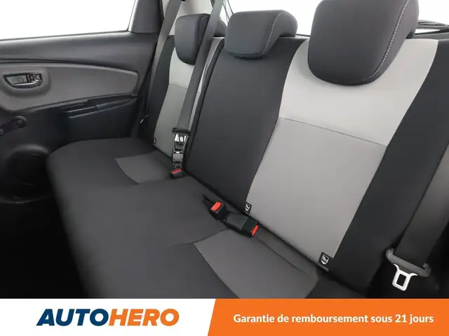 Toyota Yaris view 14