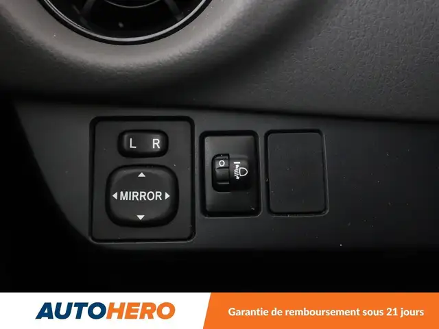 Toyota Yaris view 29