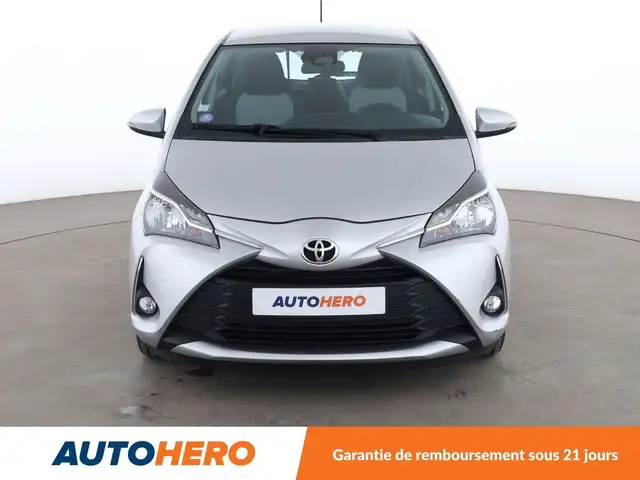Toyota Yaris view 9